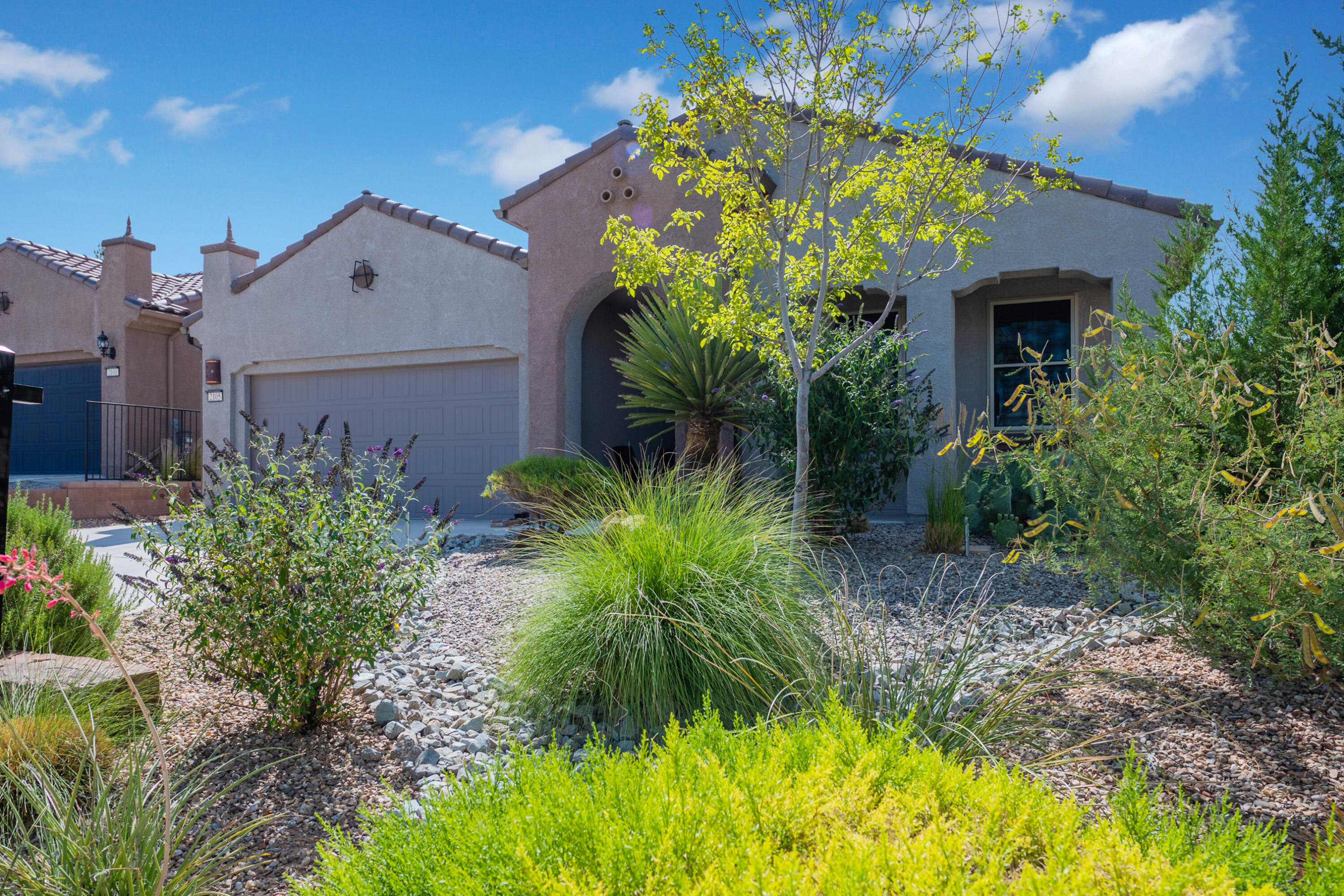 2105 Willow Canyon Trail NW