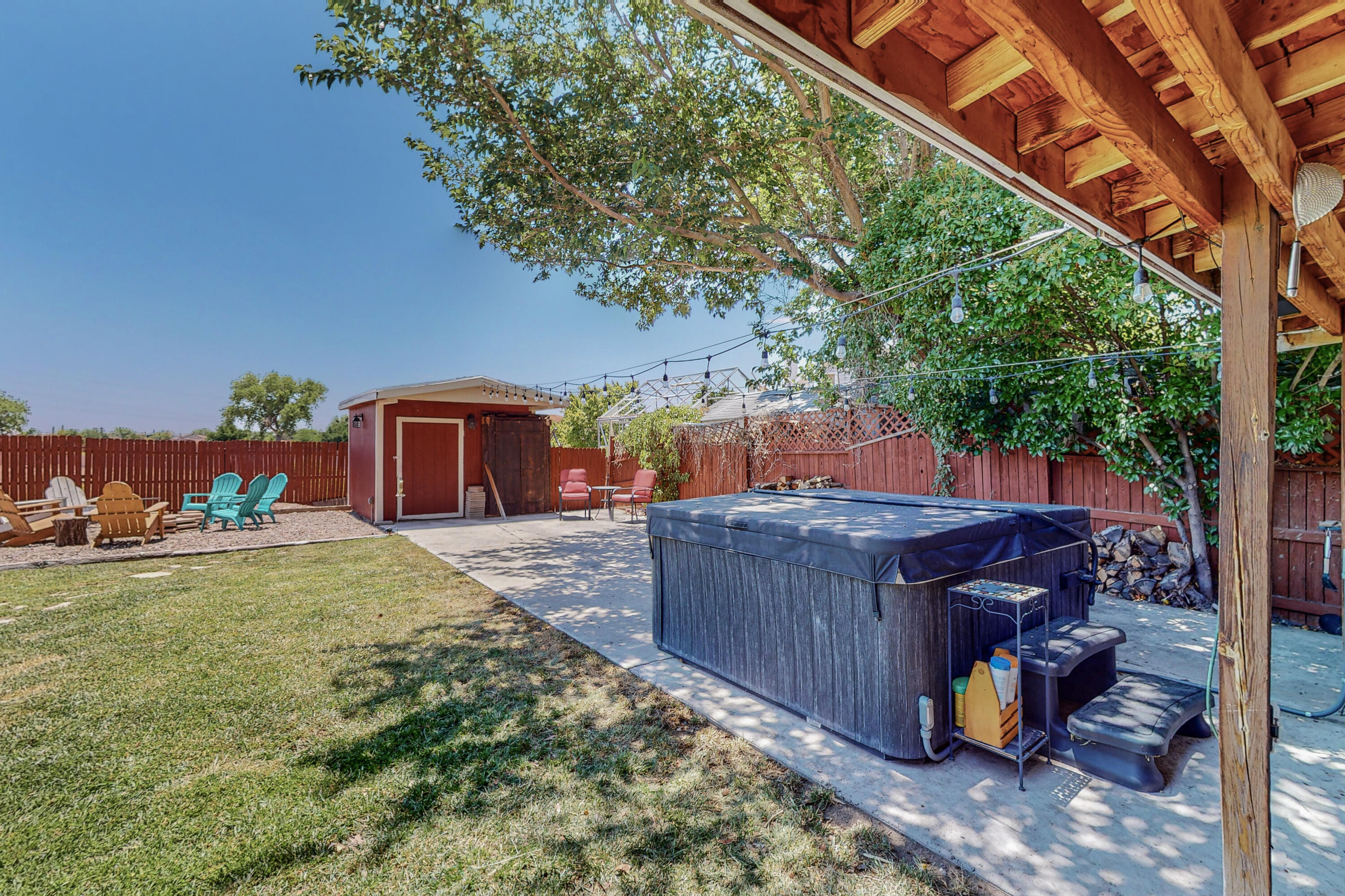 7004 Portulaca Drive NW