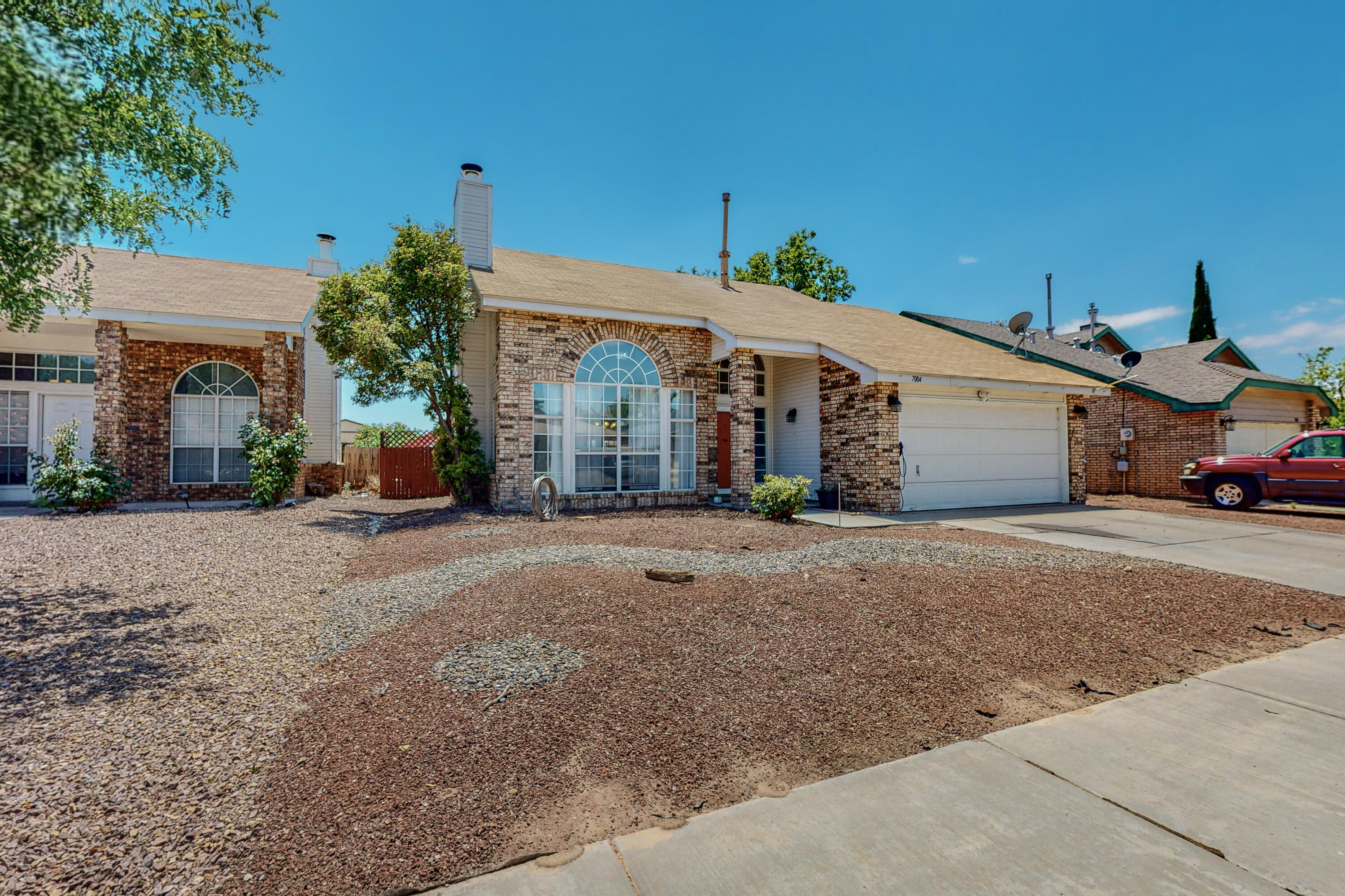 7004 Portulaca Drive NW