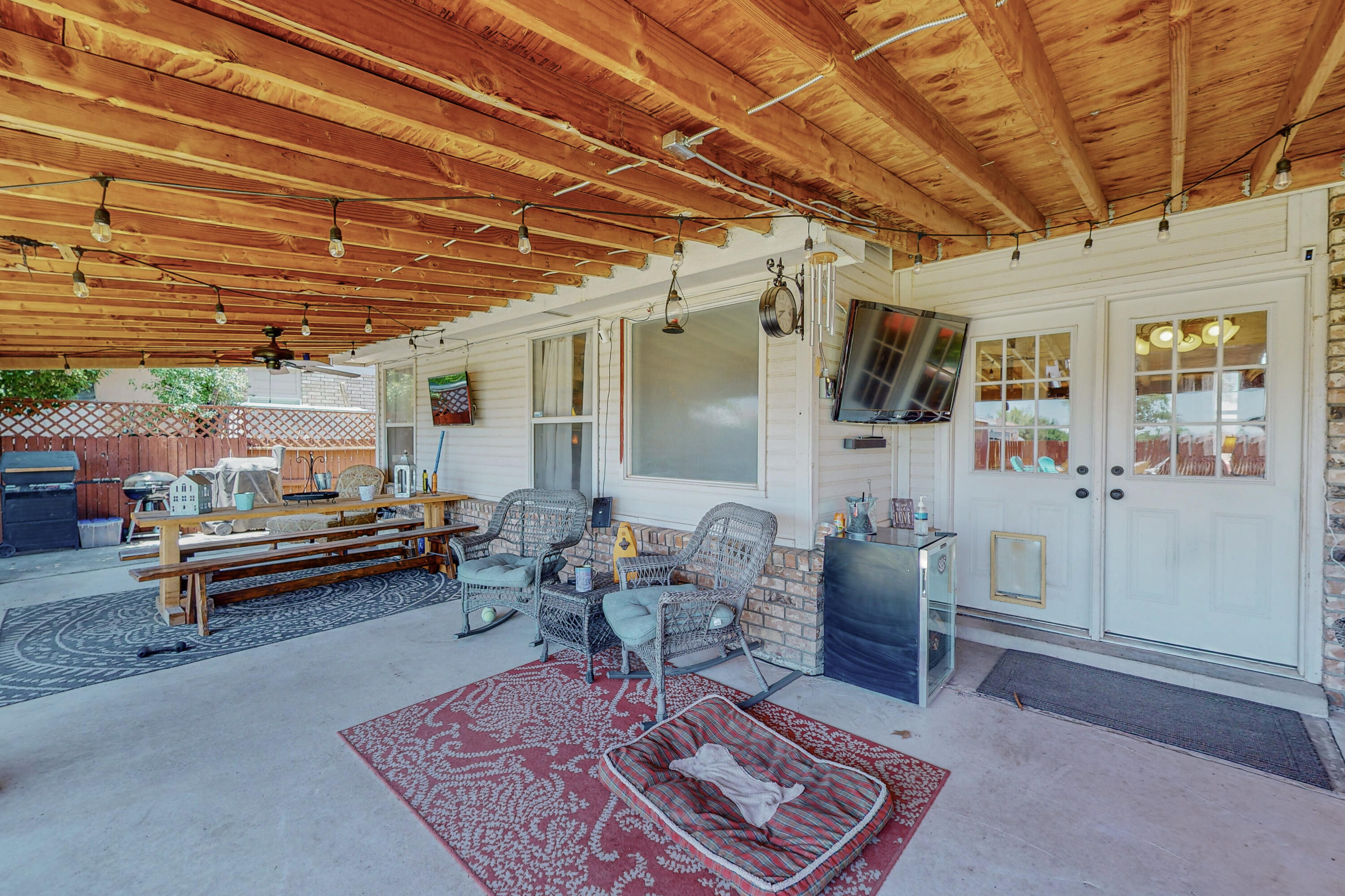 7004 Portulaca Drive NW