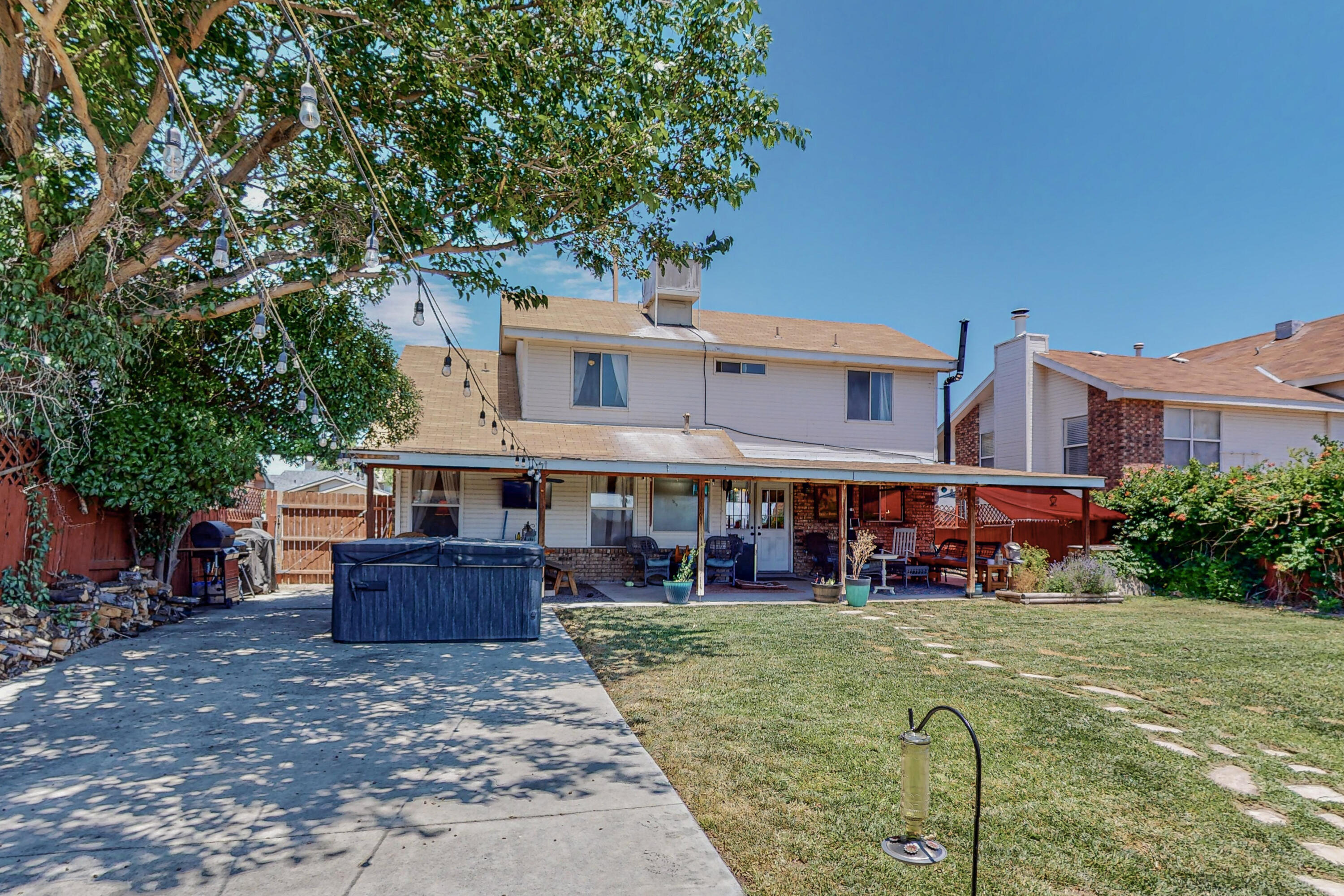 7004 Portulaca Drive NW