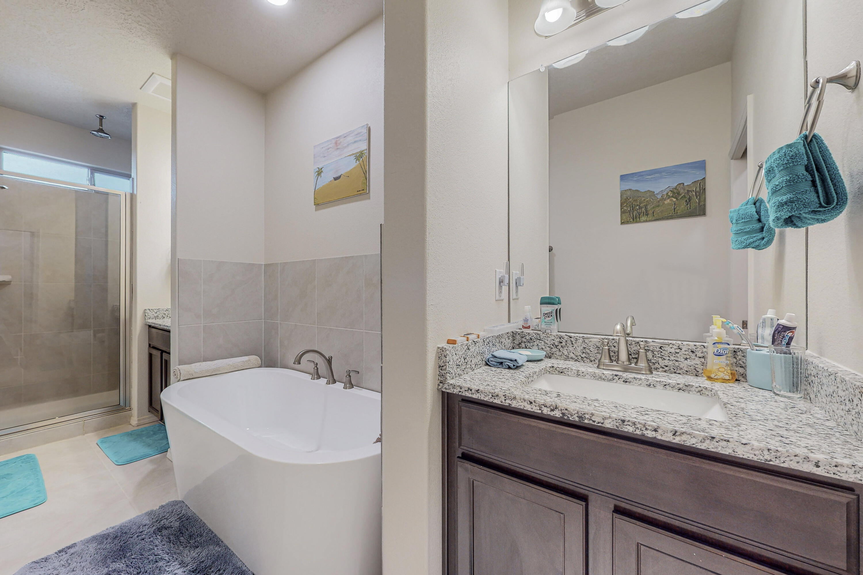 4417 Golden Eagle Loop NE