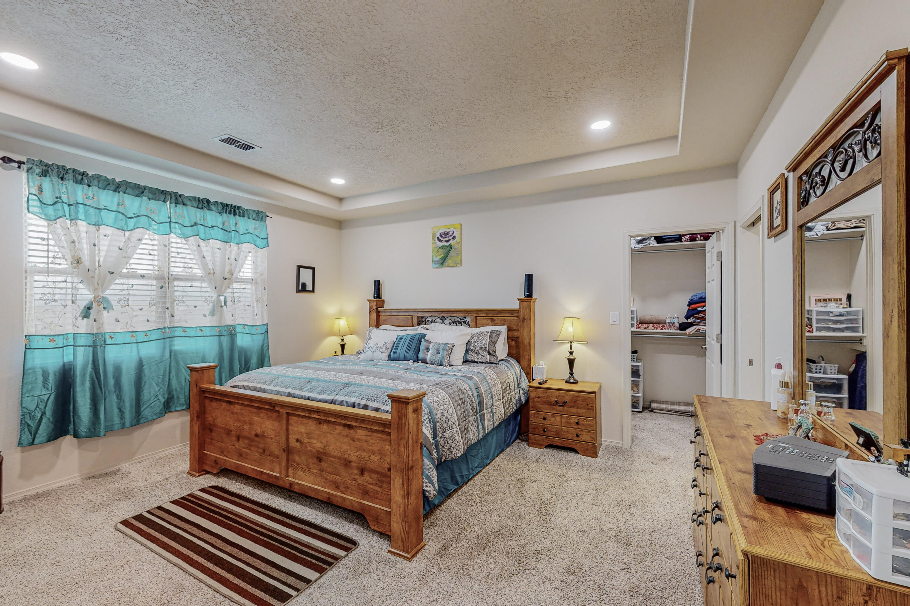 4417 Golden Eagle Loop NE