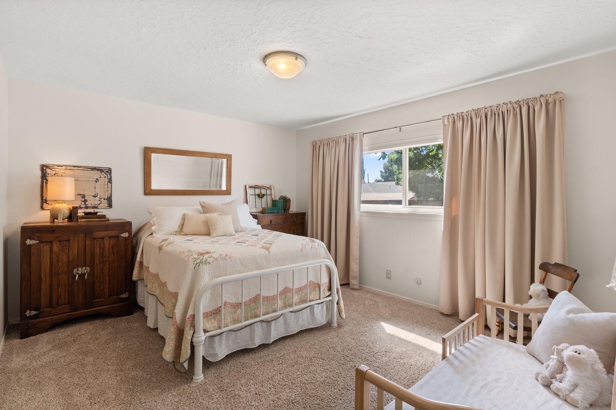 4609 Oahu Drive NE