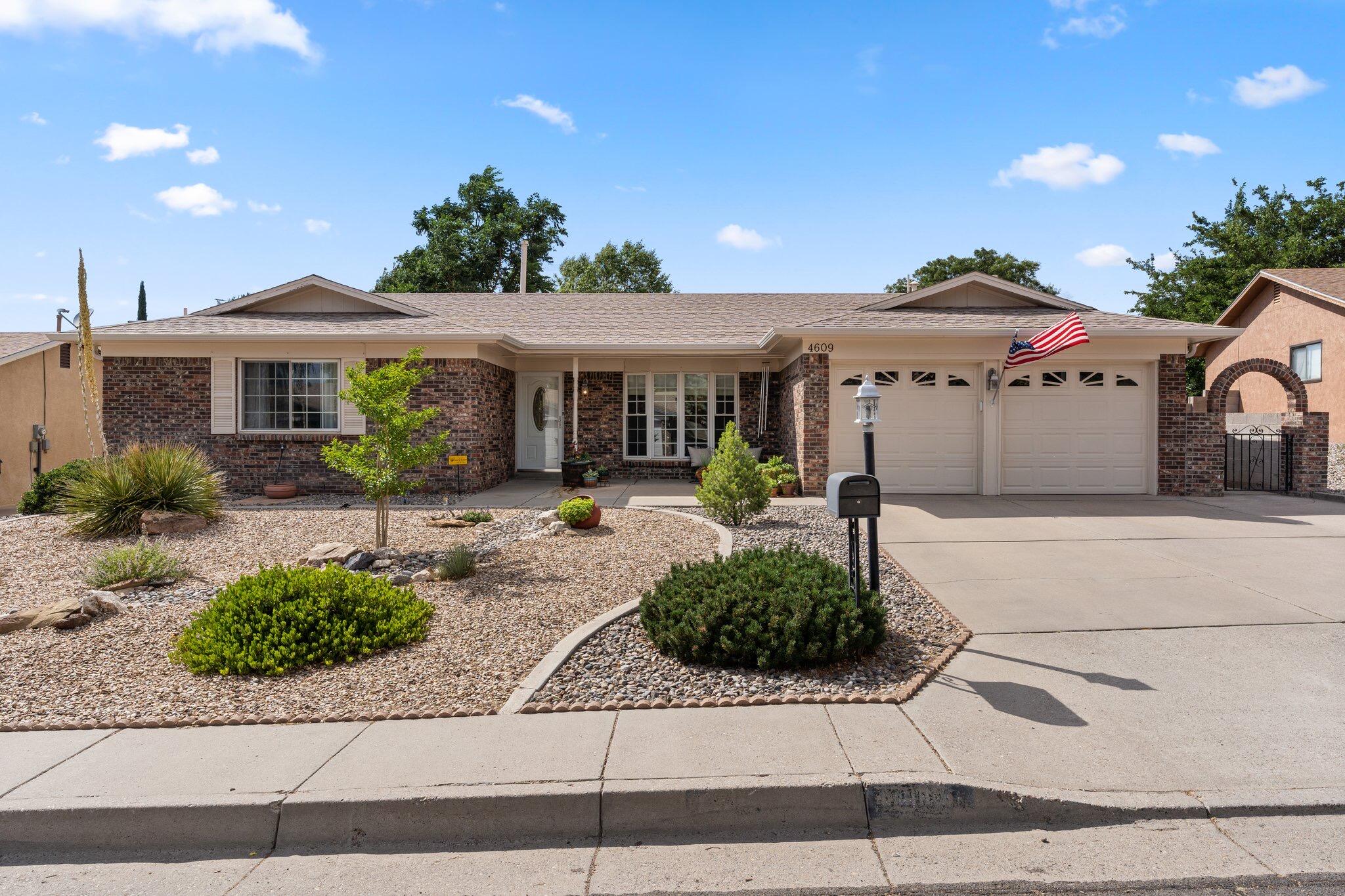 4609 Oahu Drive NE