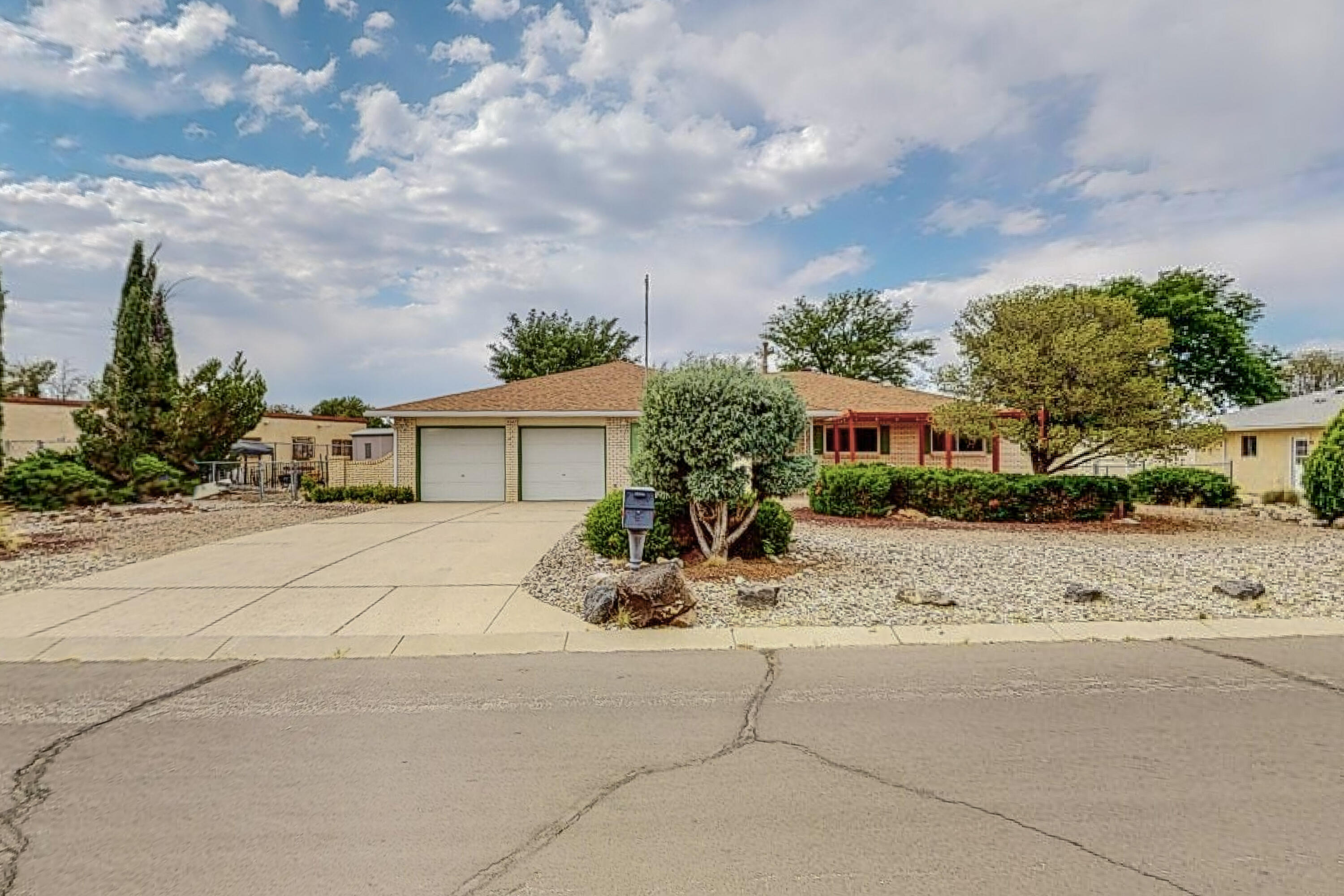5047 Justin Drive NW