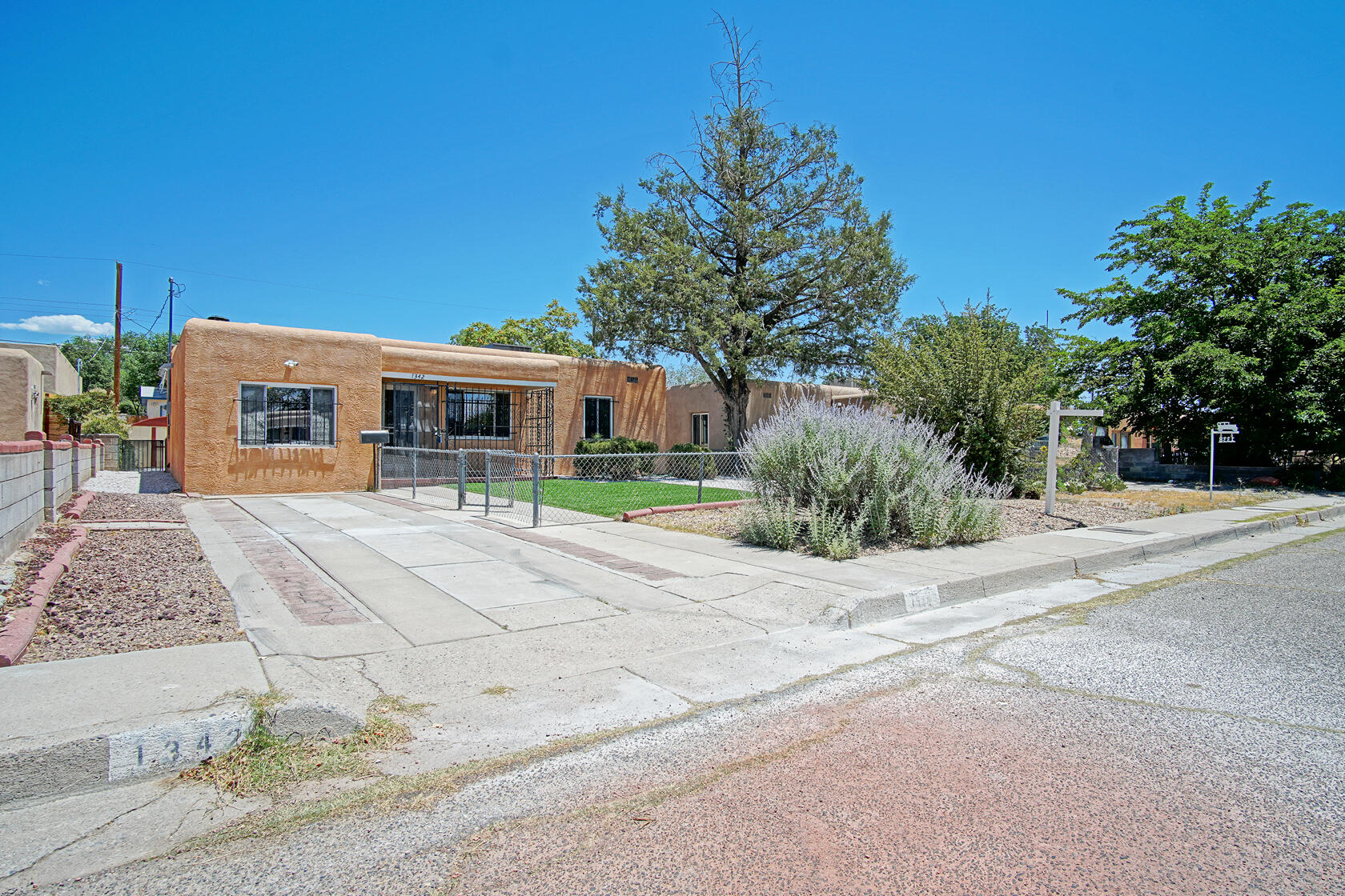 1342 Dartmouth Drive NE