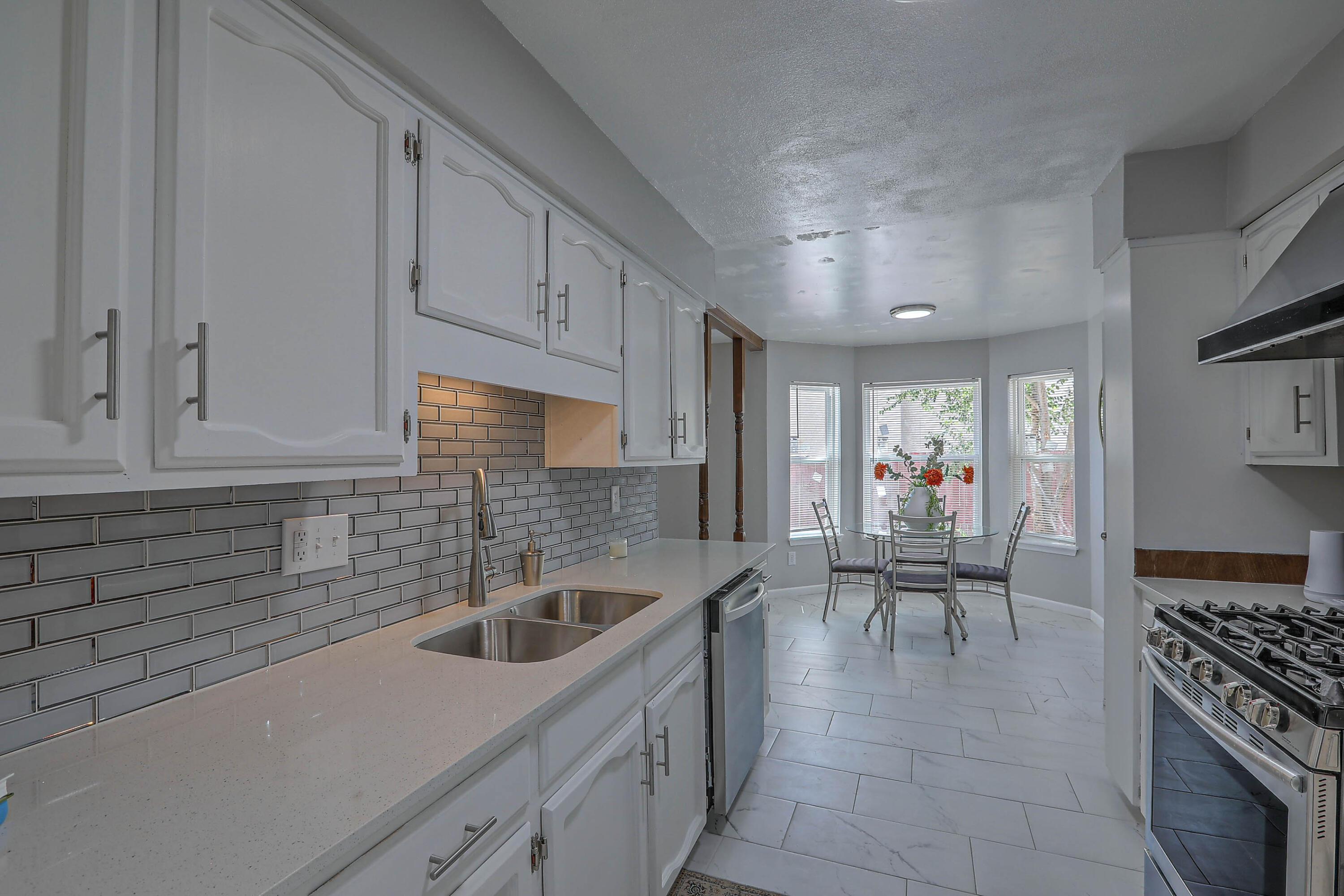 12328 Princess Jeanne Avenue NE