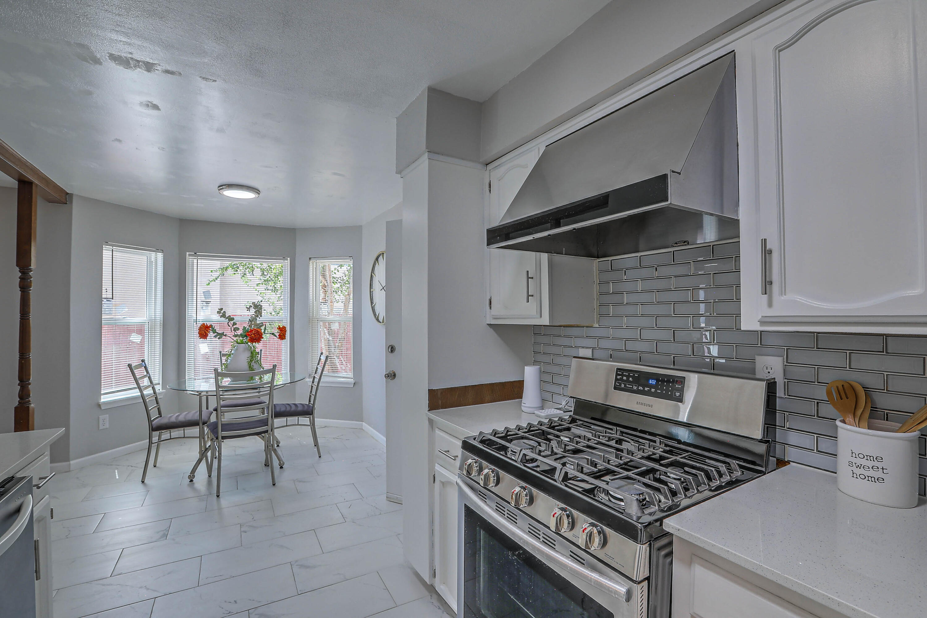 12328 Princess Jeanne Avenue NE