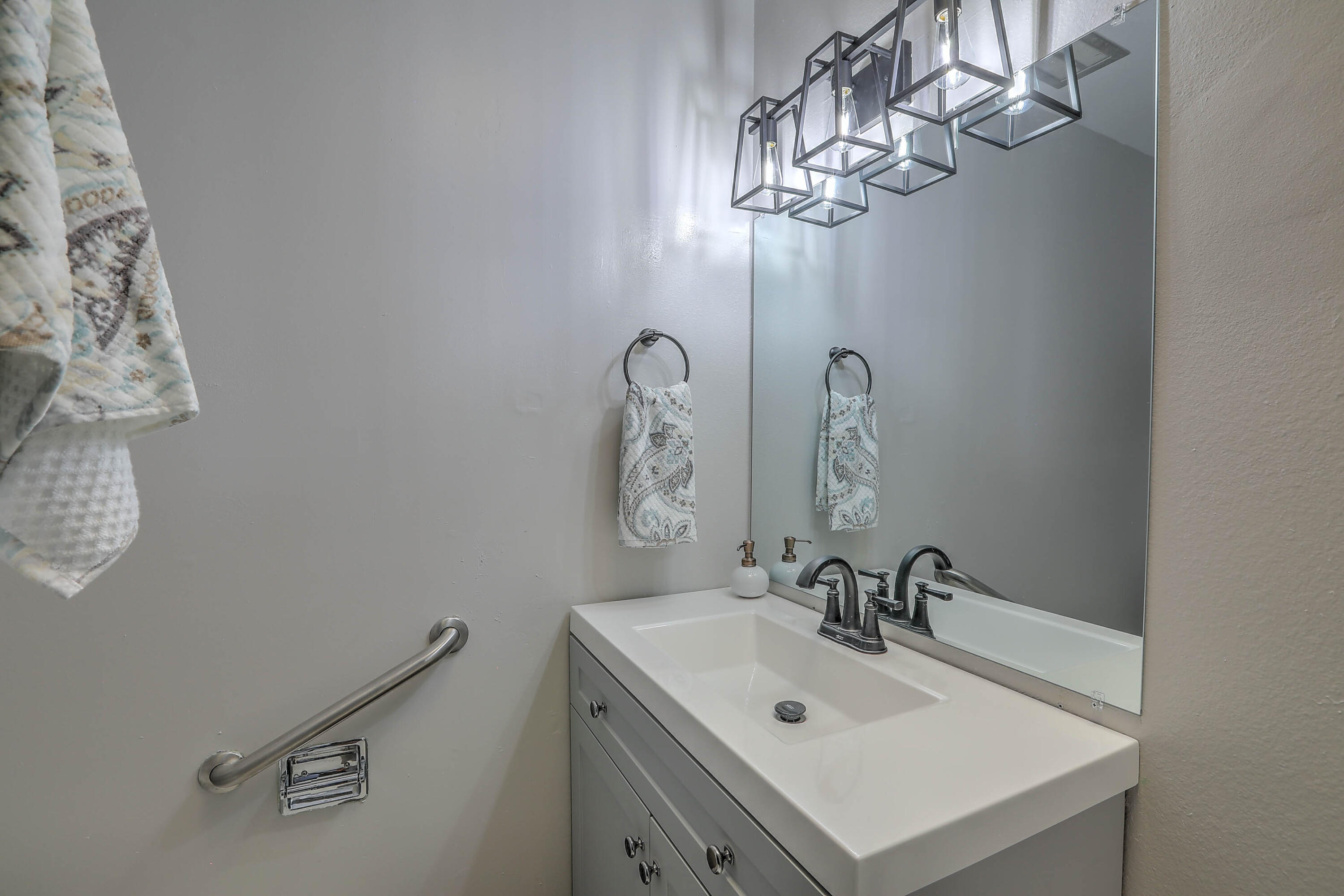 12328 Princess Jeanne Avenue NE