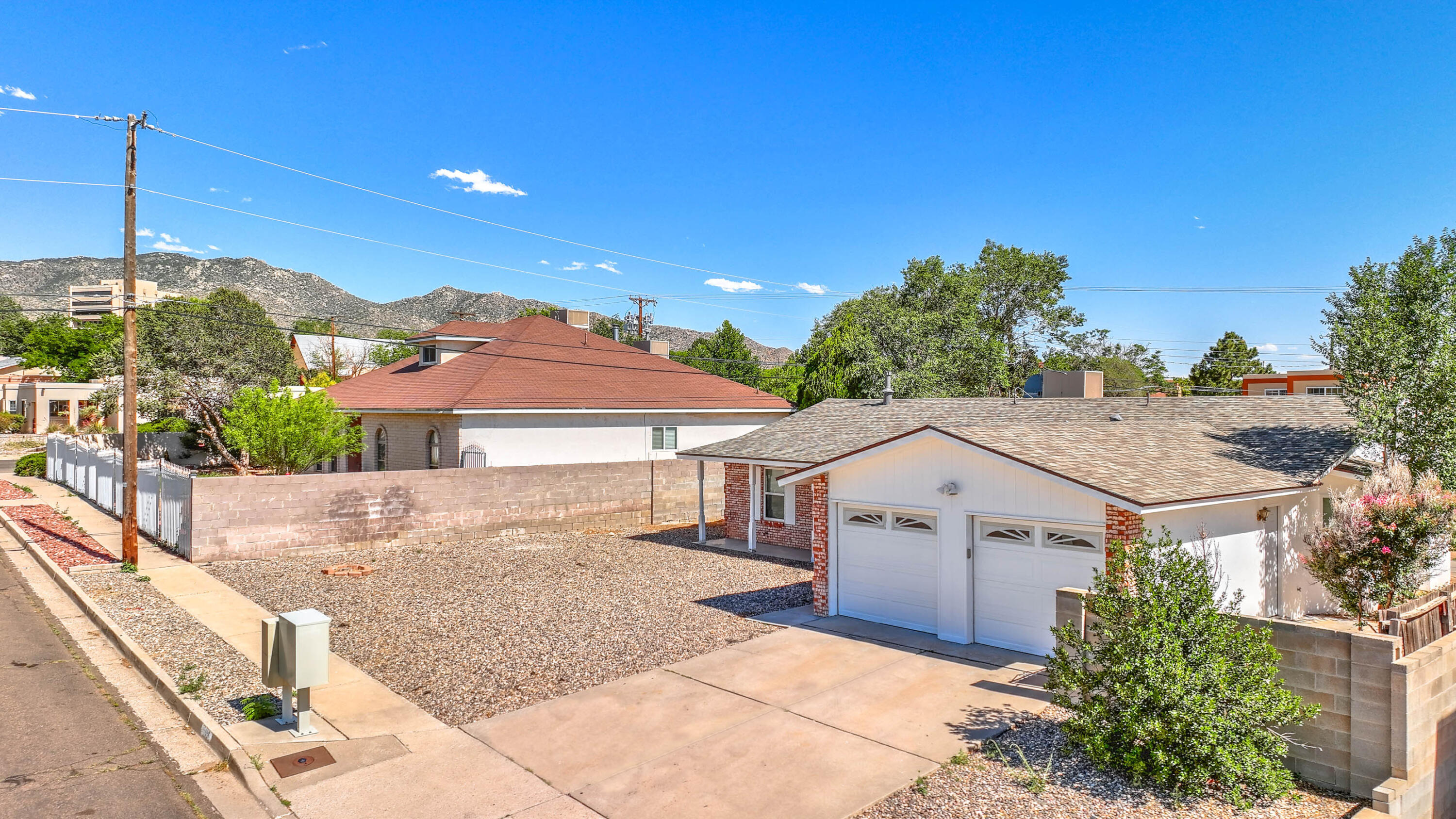 12328 Princess Jeanne Avenue NE