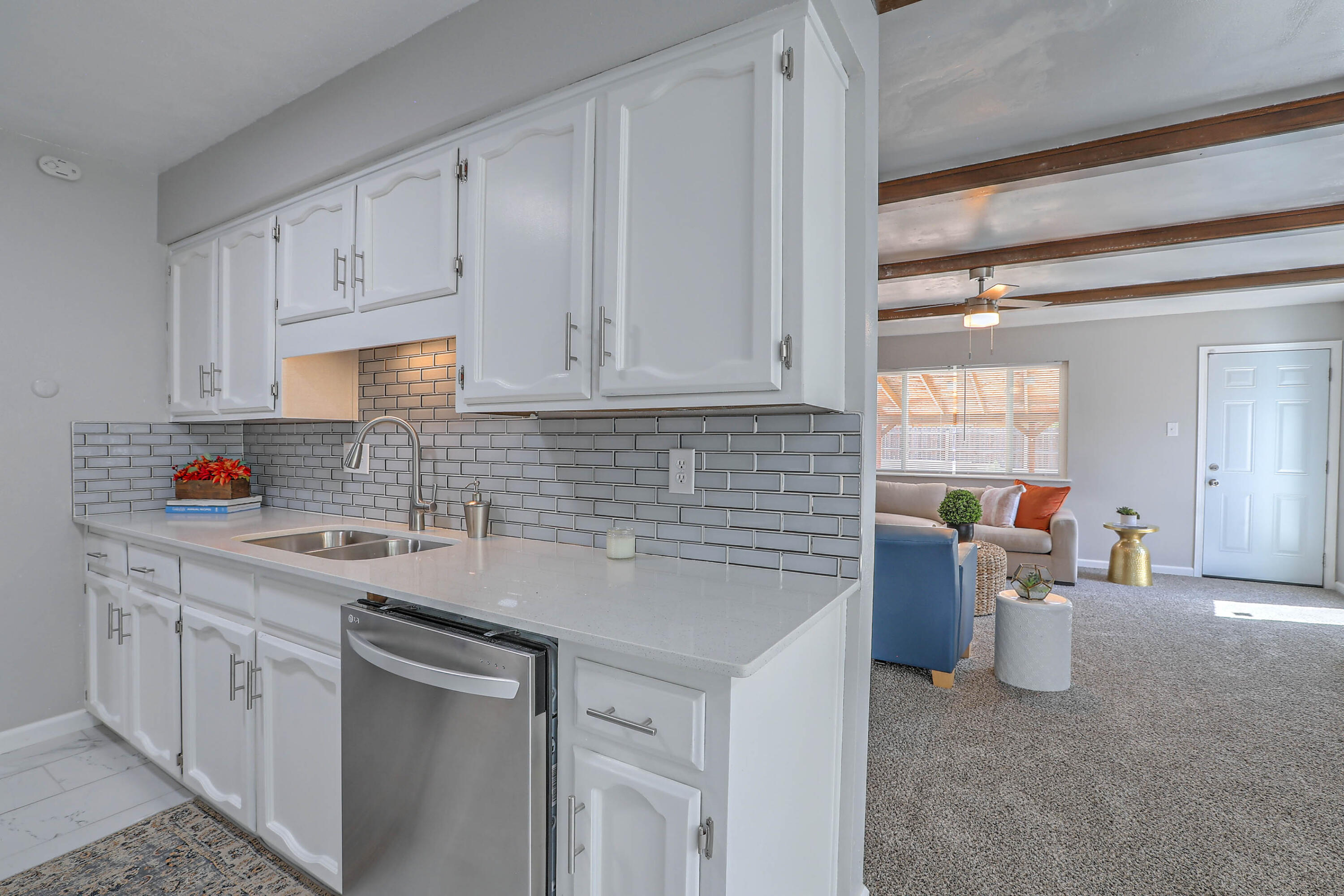 12328 Princess Jeanne Avenue NE