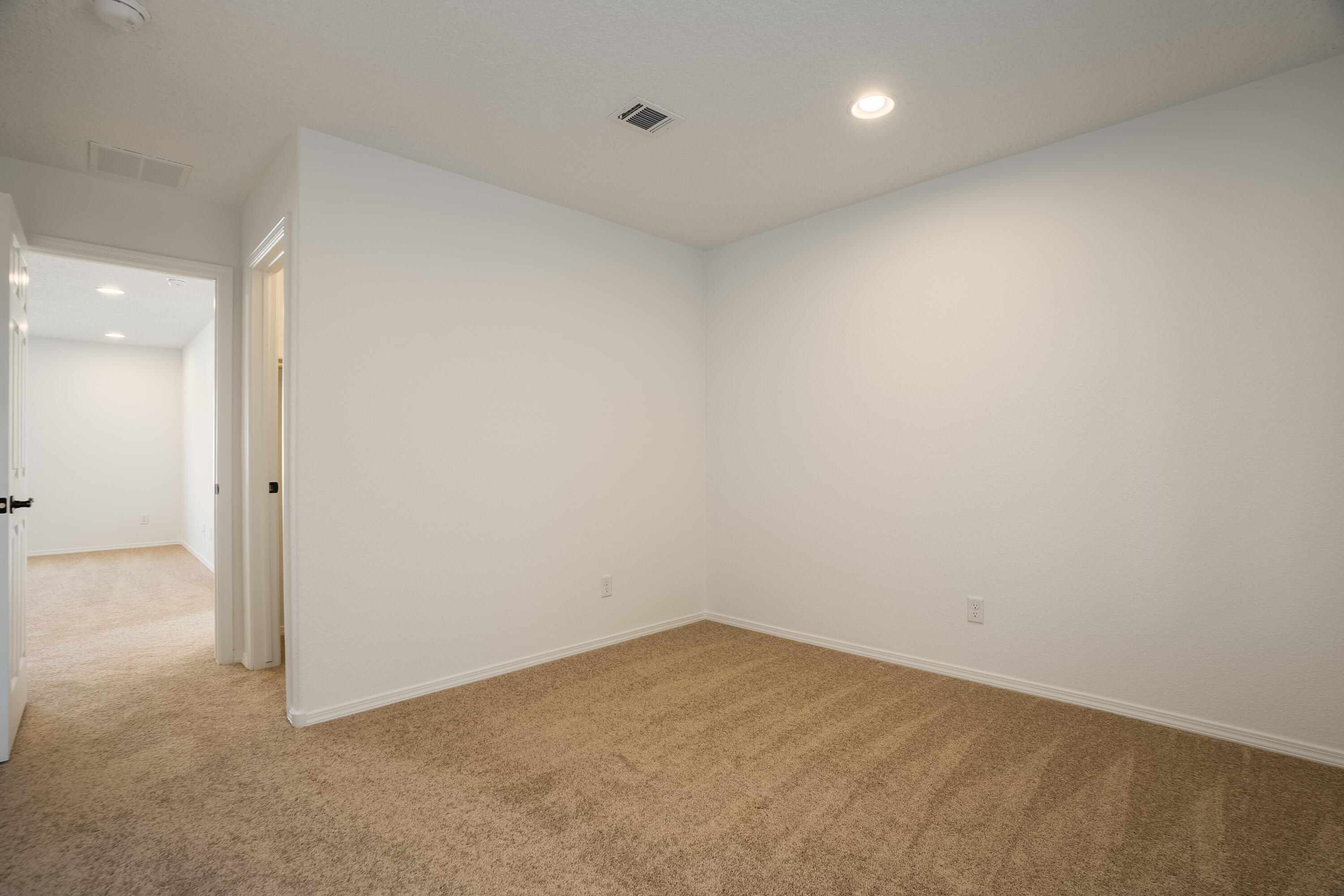 1148 Vallecito Loop NW
