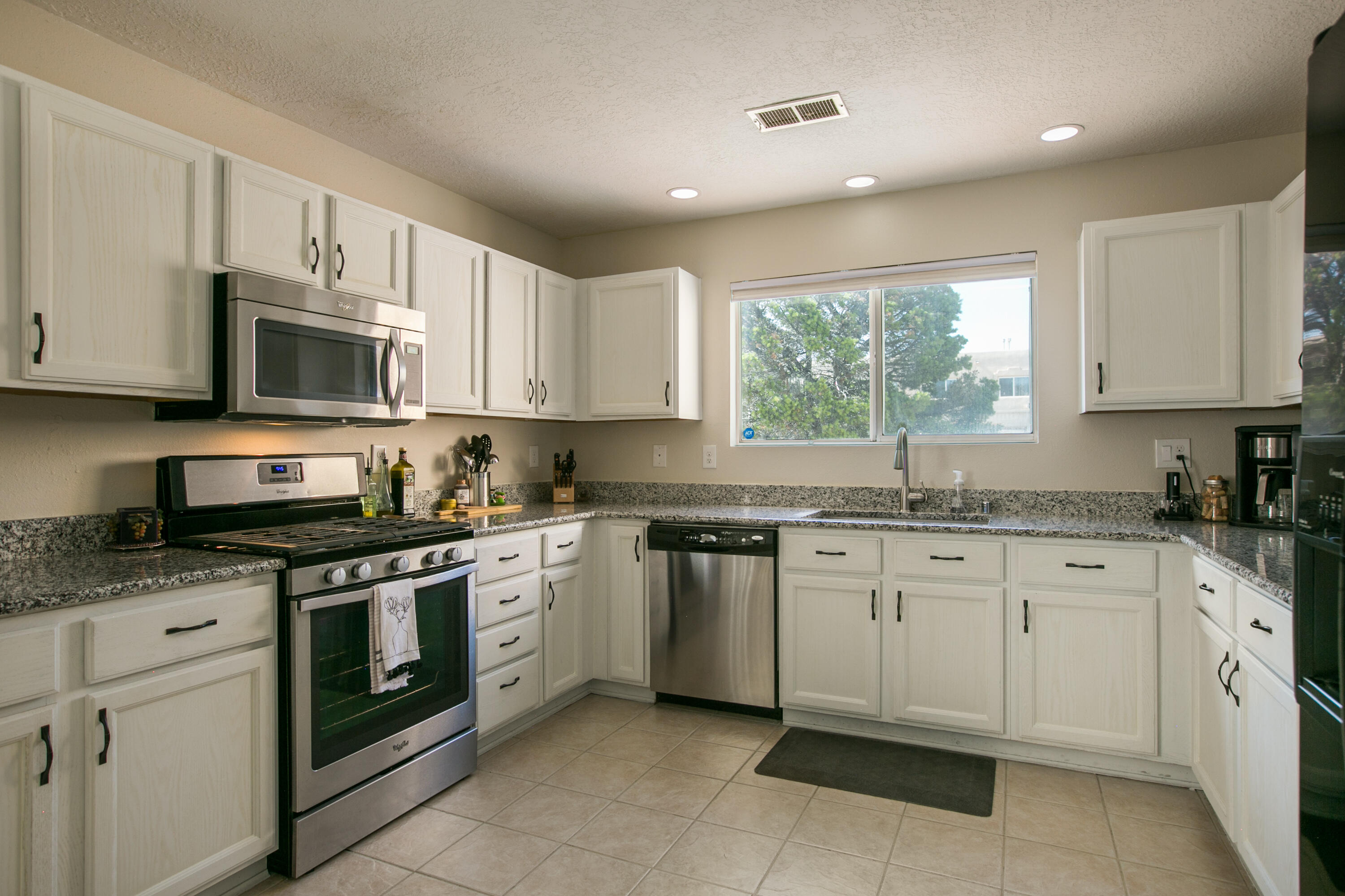 11249 Campo Del Sol Avenue NE