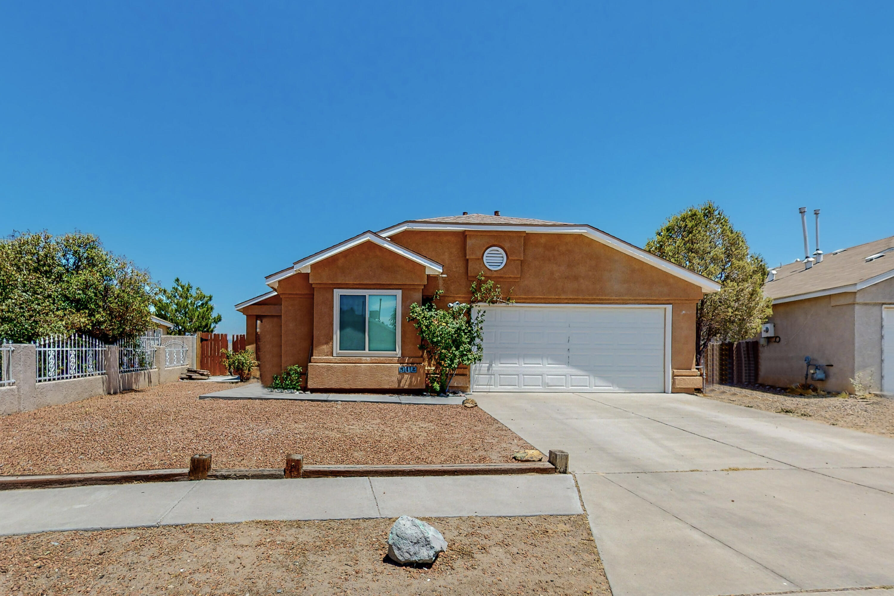 512 Thoroughbred Drive SW