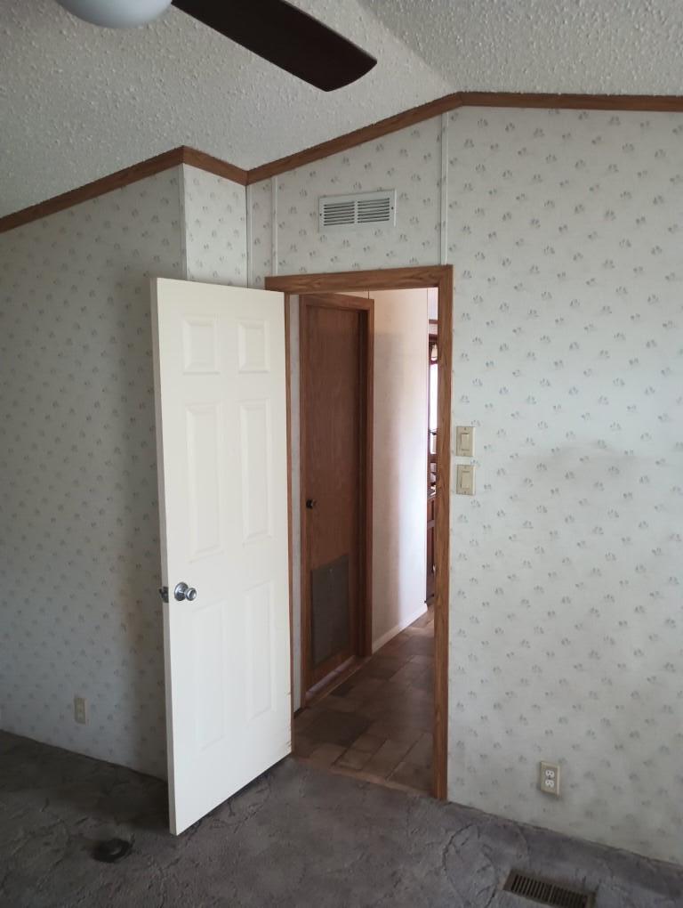 3403 Frontage Road NE