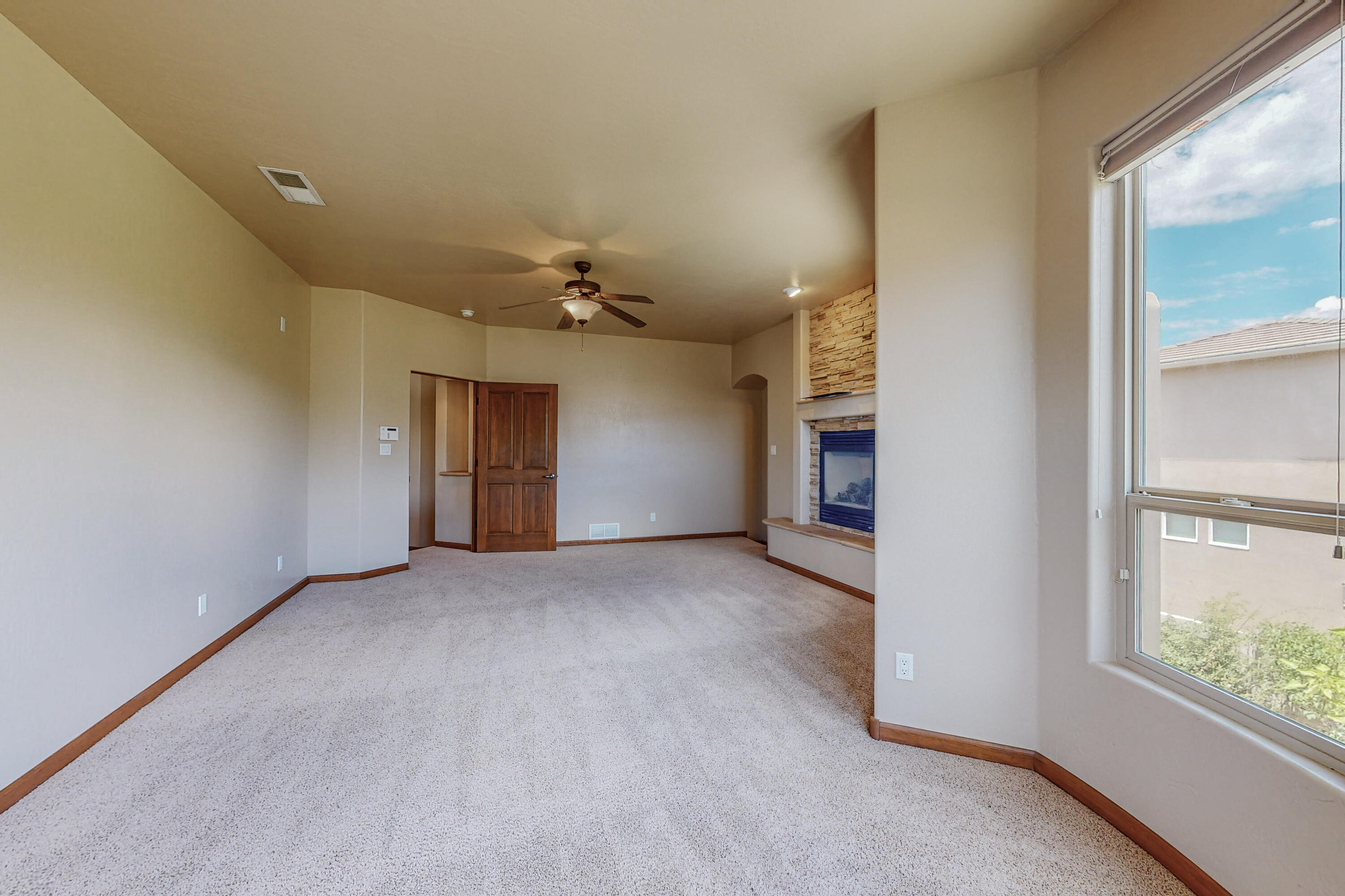 8208 Grape Vine Court NE