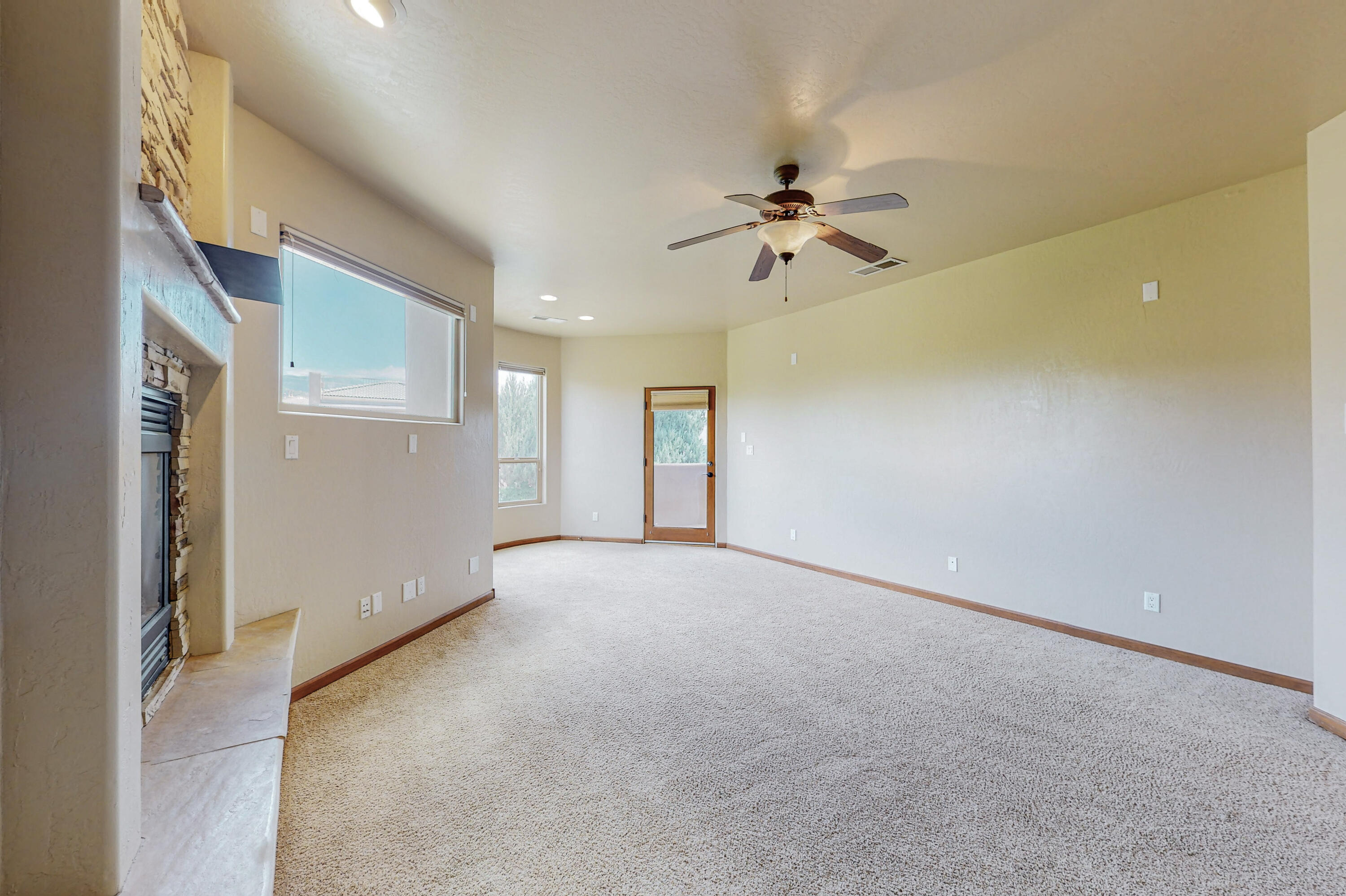 8208 Grape Vine Court NE
