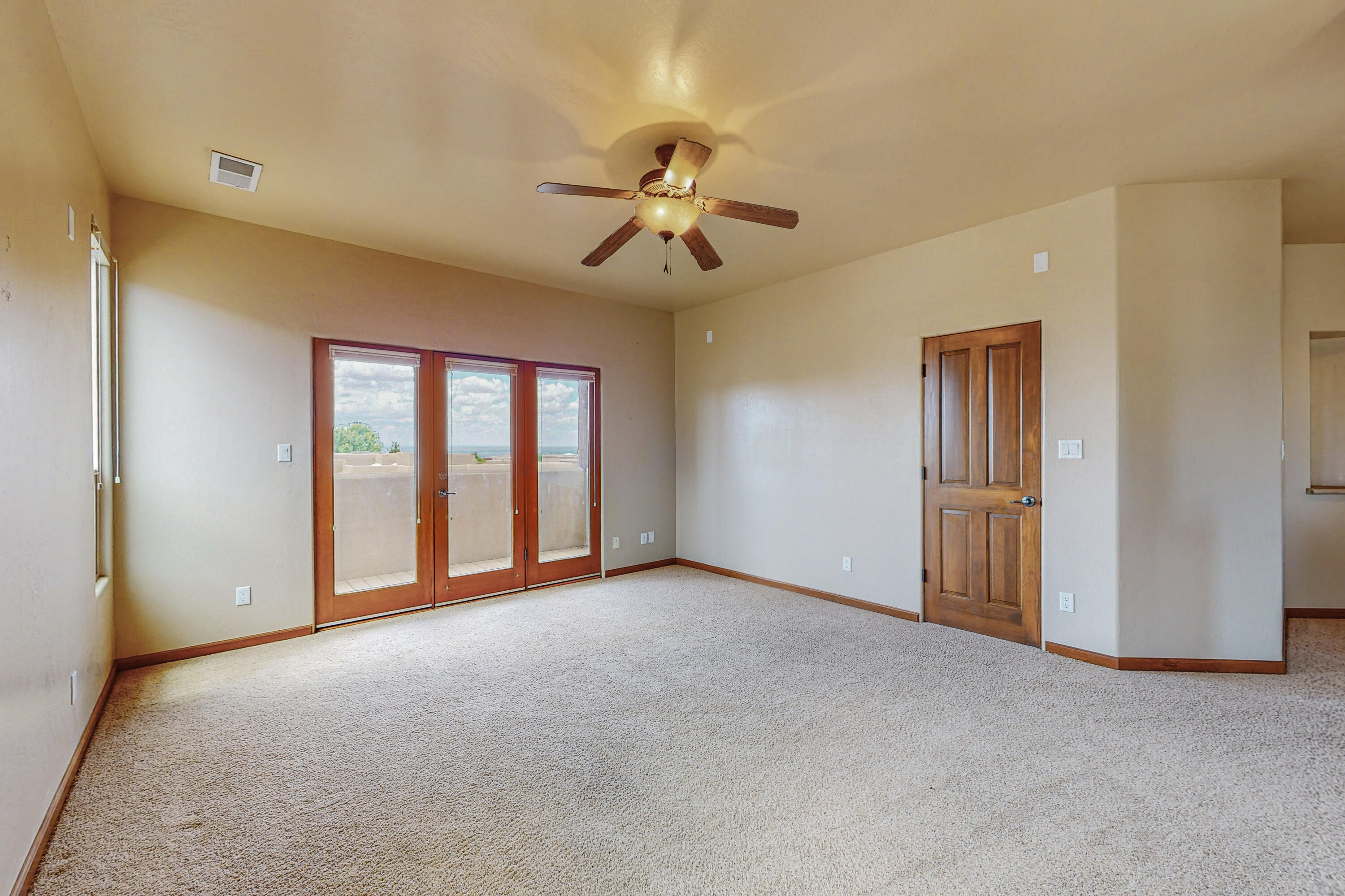 8208 Grape Vine Court NE