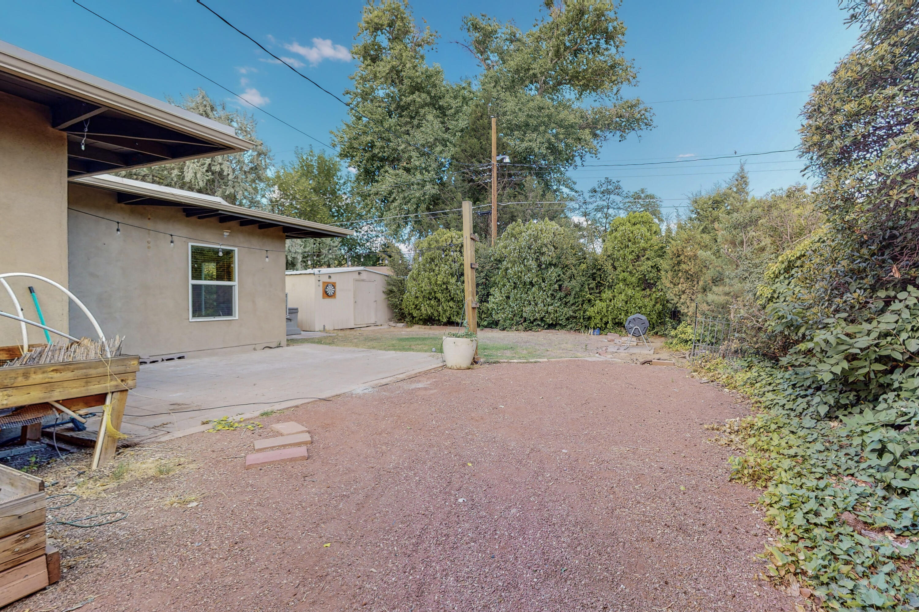 1718 Solano Drive NE