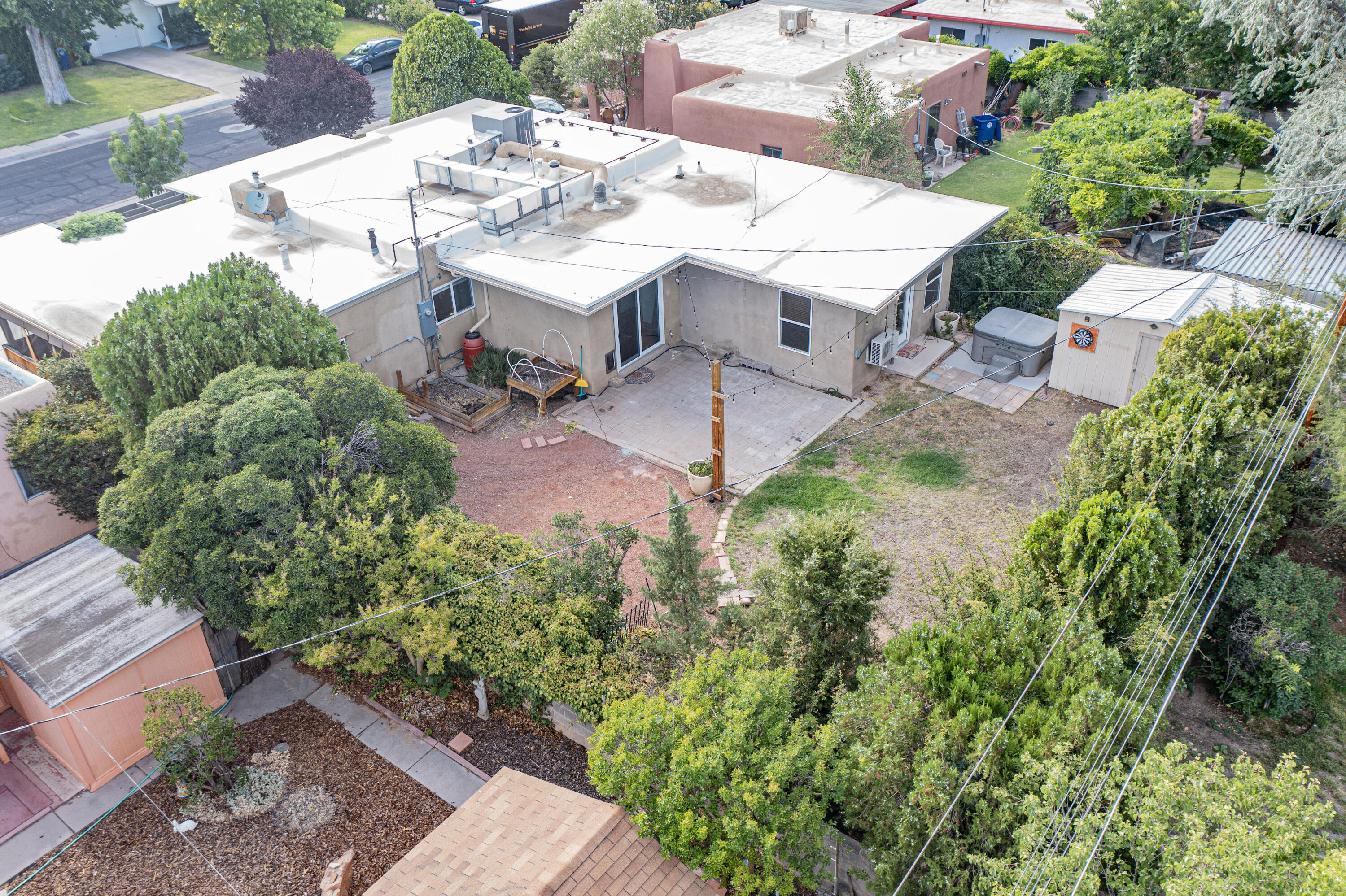 1718 Solano Drive NE