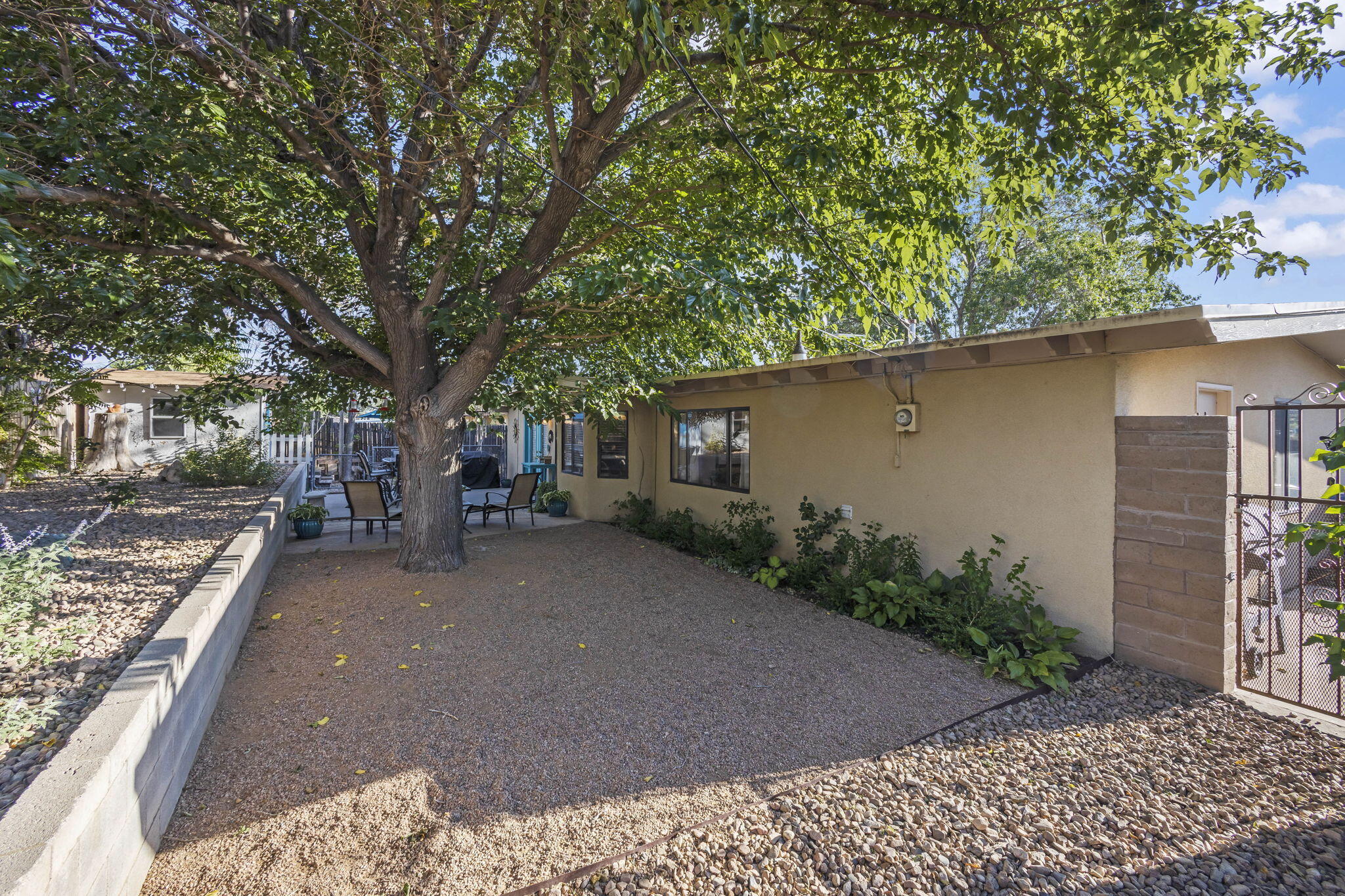 1820 Figueroa Court NE