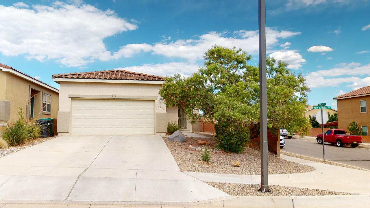 2231 Vista De Colinas Drive SE