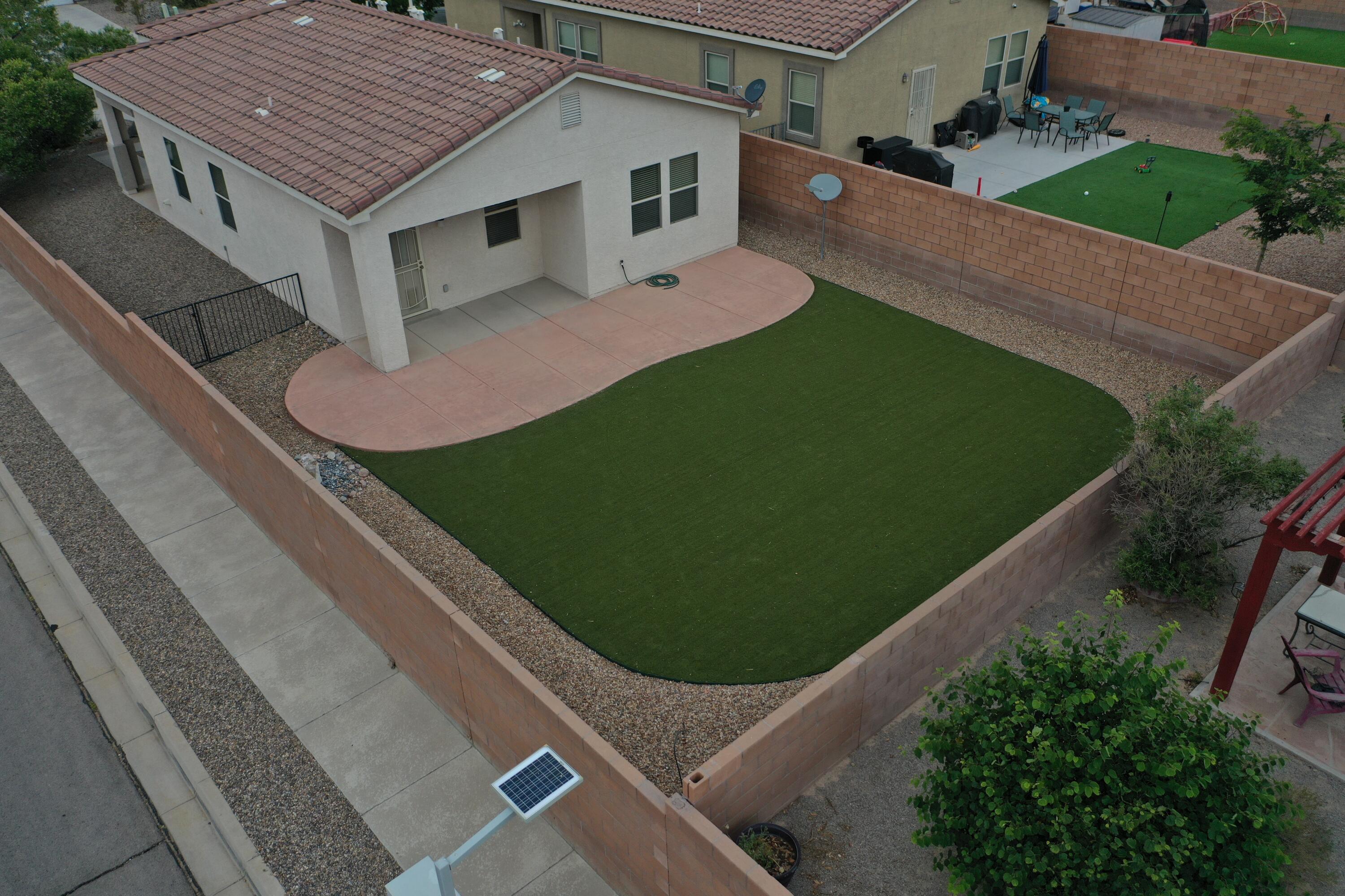 2231 Vista De Colinas Drive SE