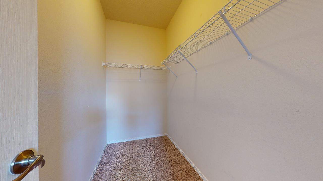 2231 Vista De Colinas Drive SE