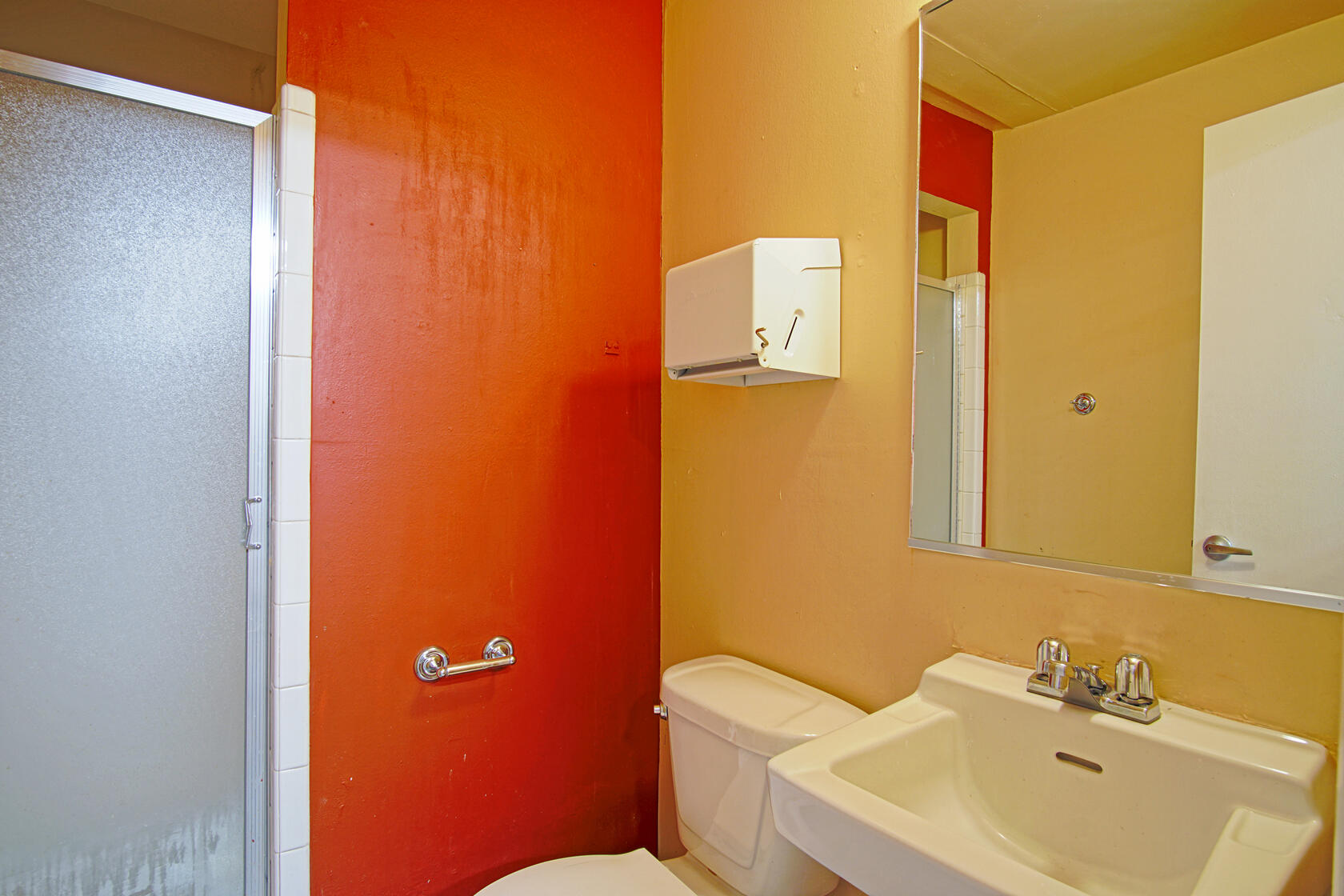 351 Washington Street SE Unit: 100