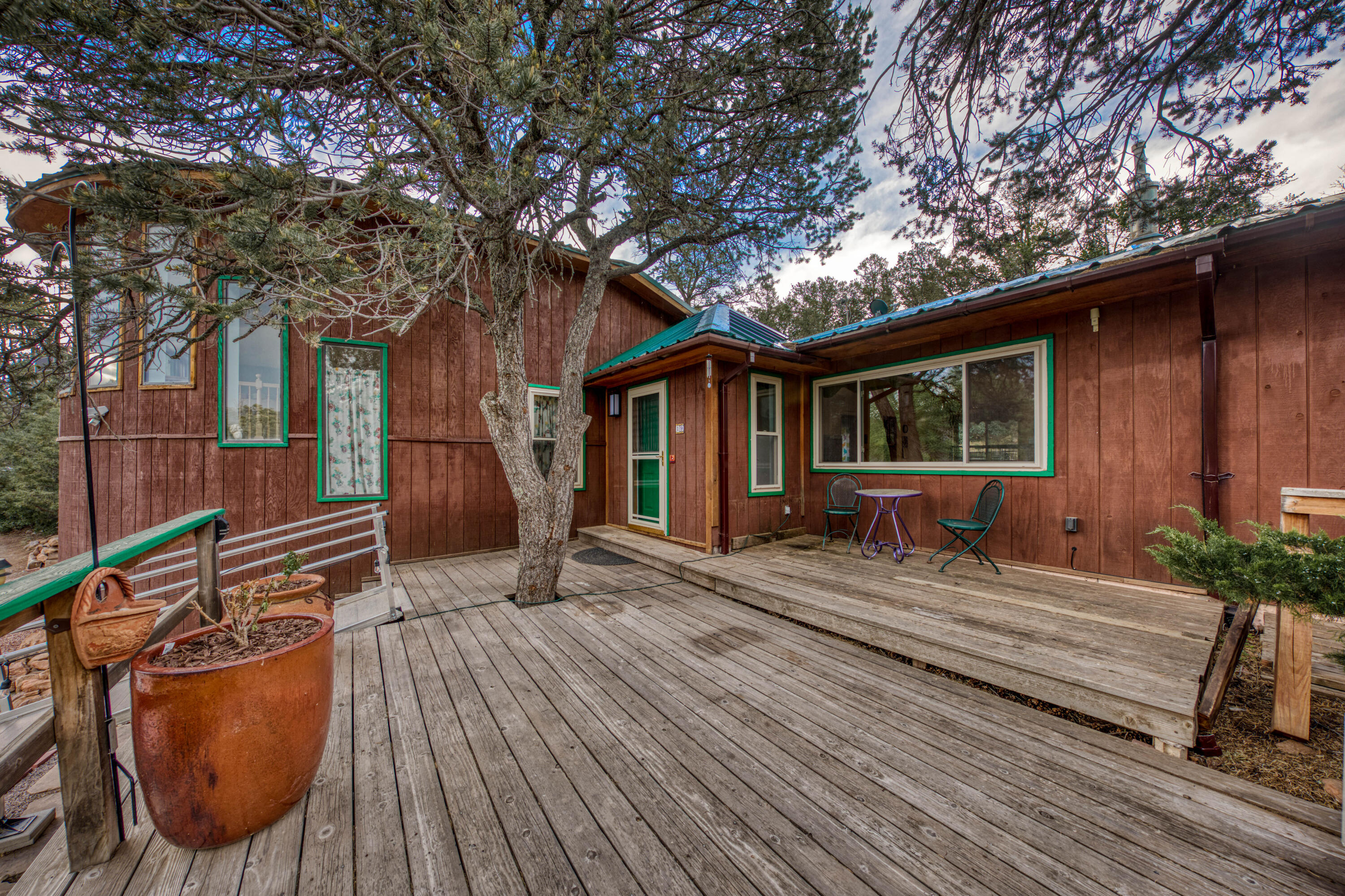 19 Juniper Ridge Road
