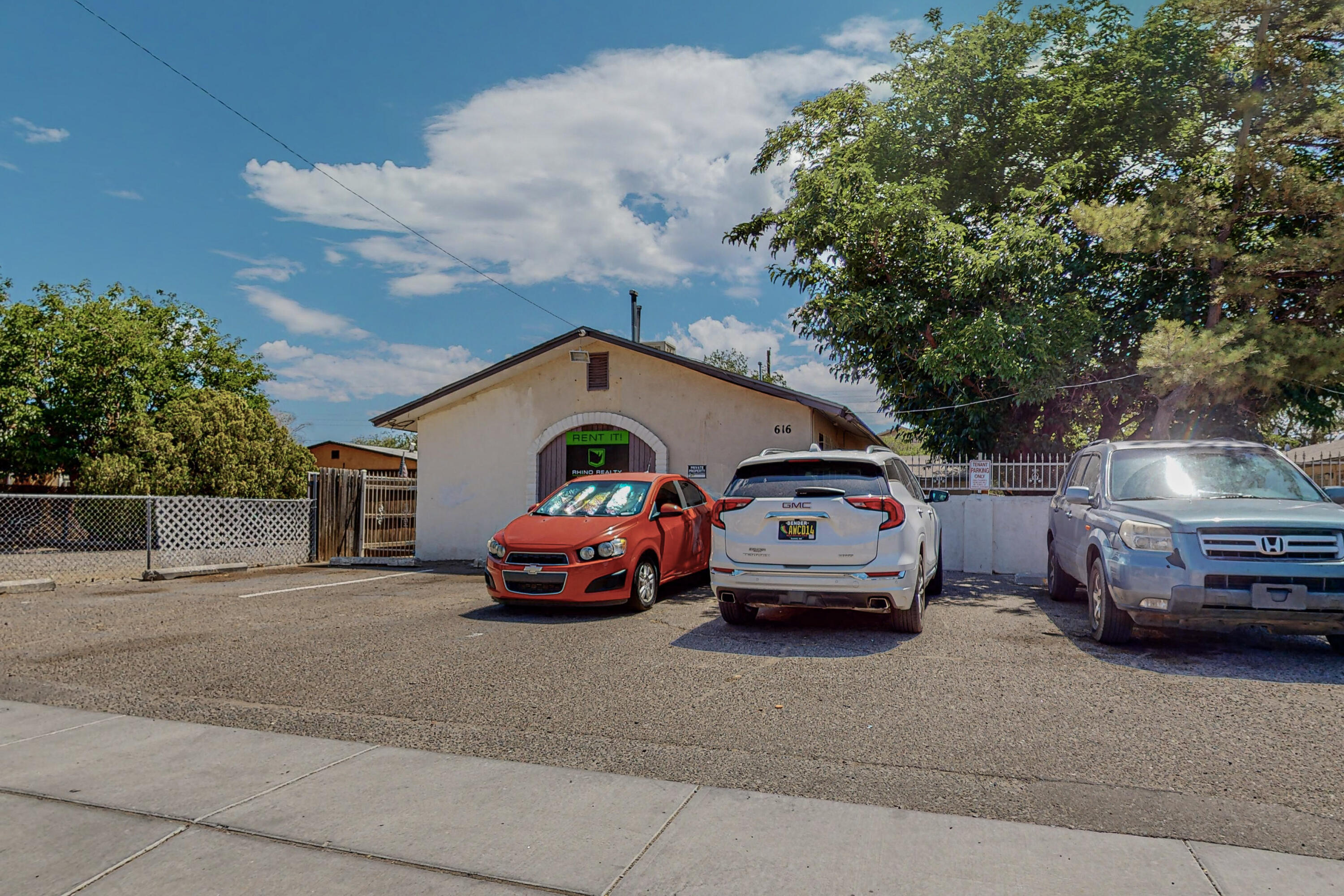 616 Alcazar Street SE