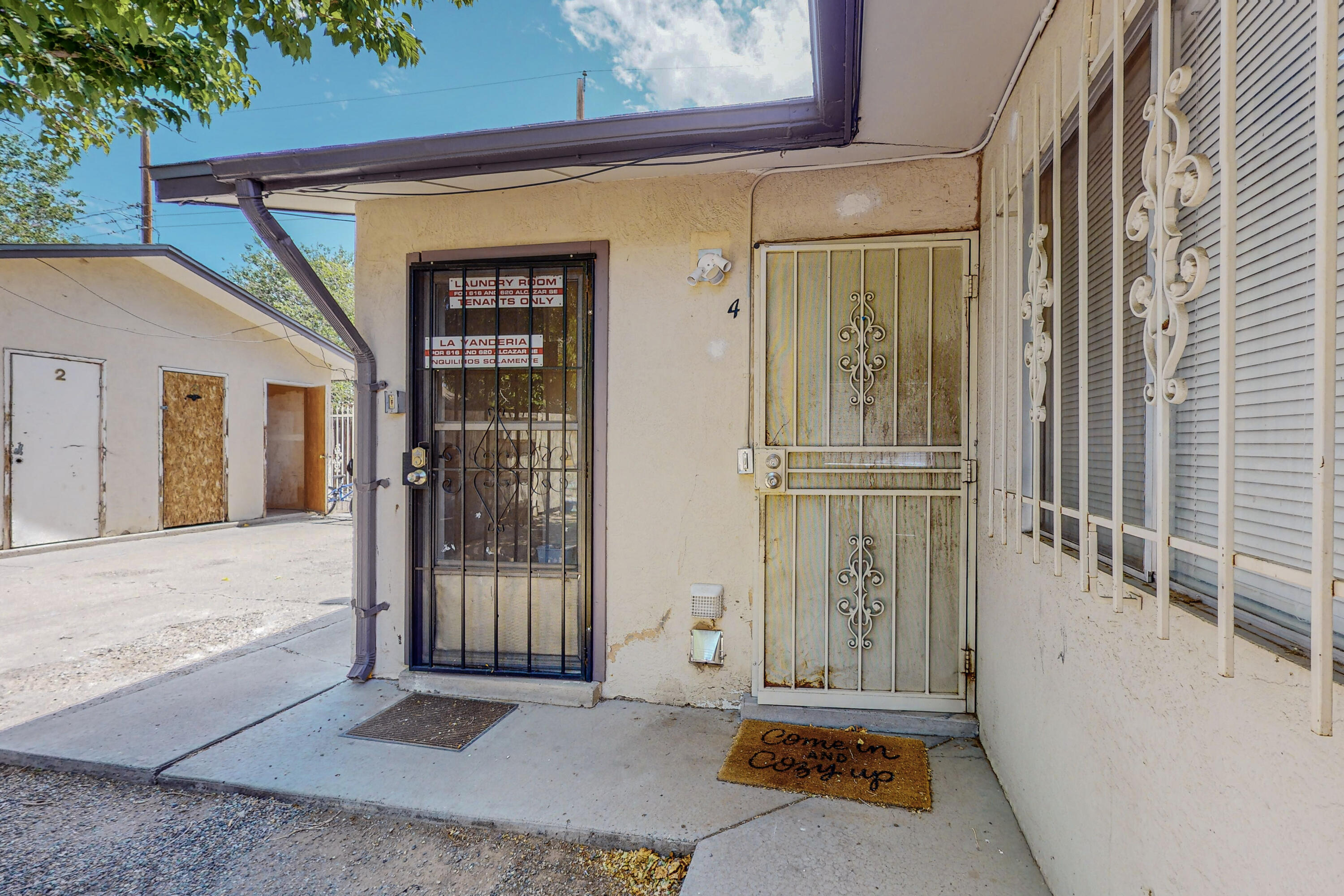 620 Alcazar Street SE