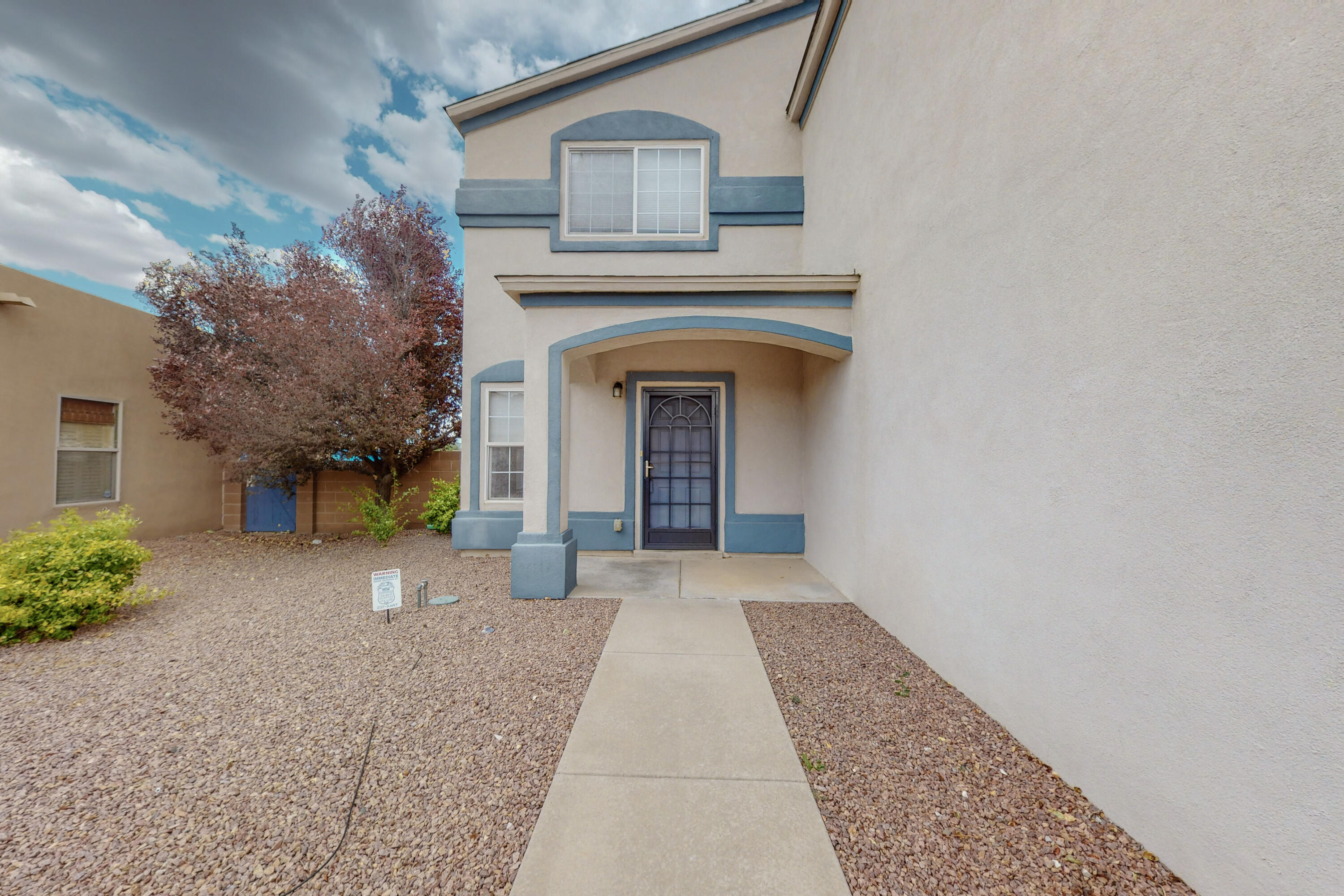 8404 Magenta Road NW