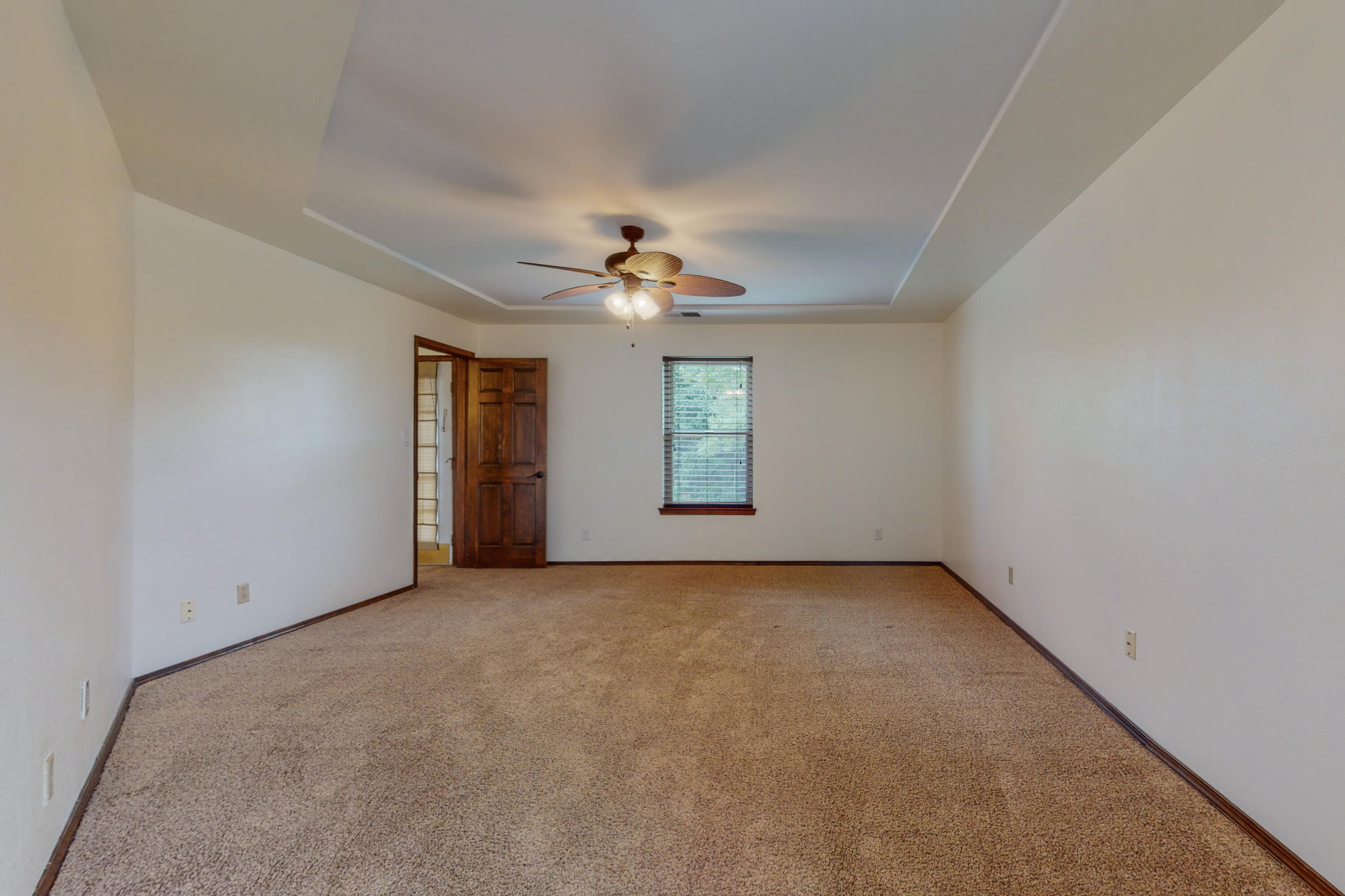 9632 Villa Del Rey NE