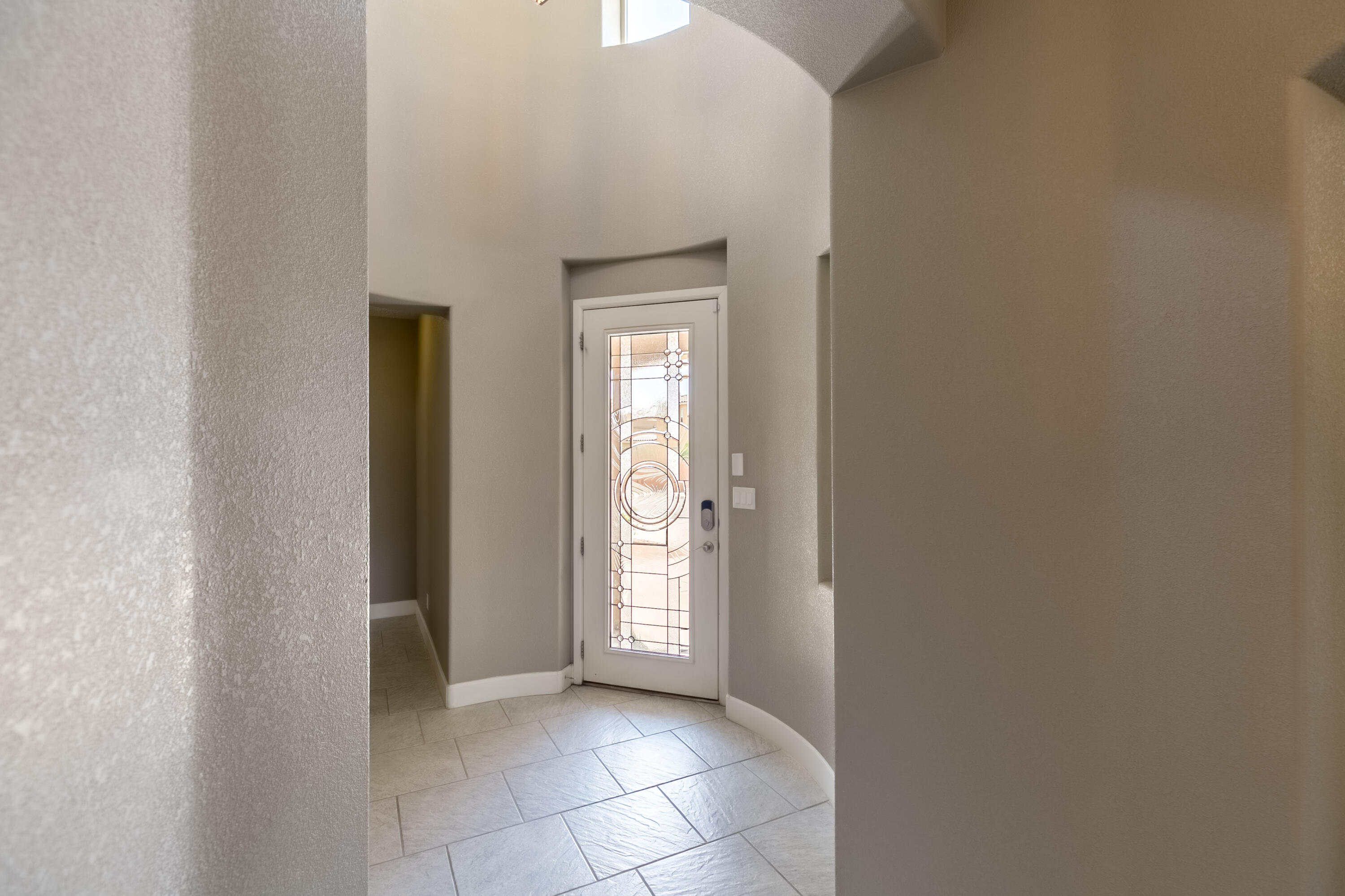 1545 Vista De Colinas Drive SE