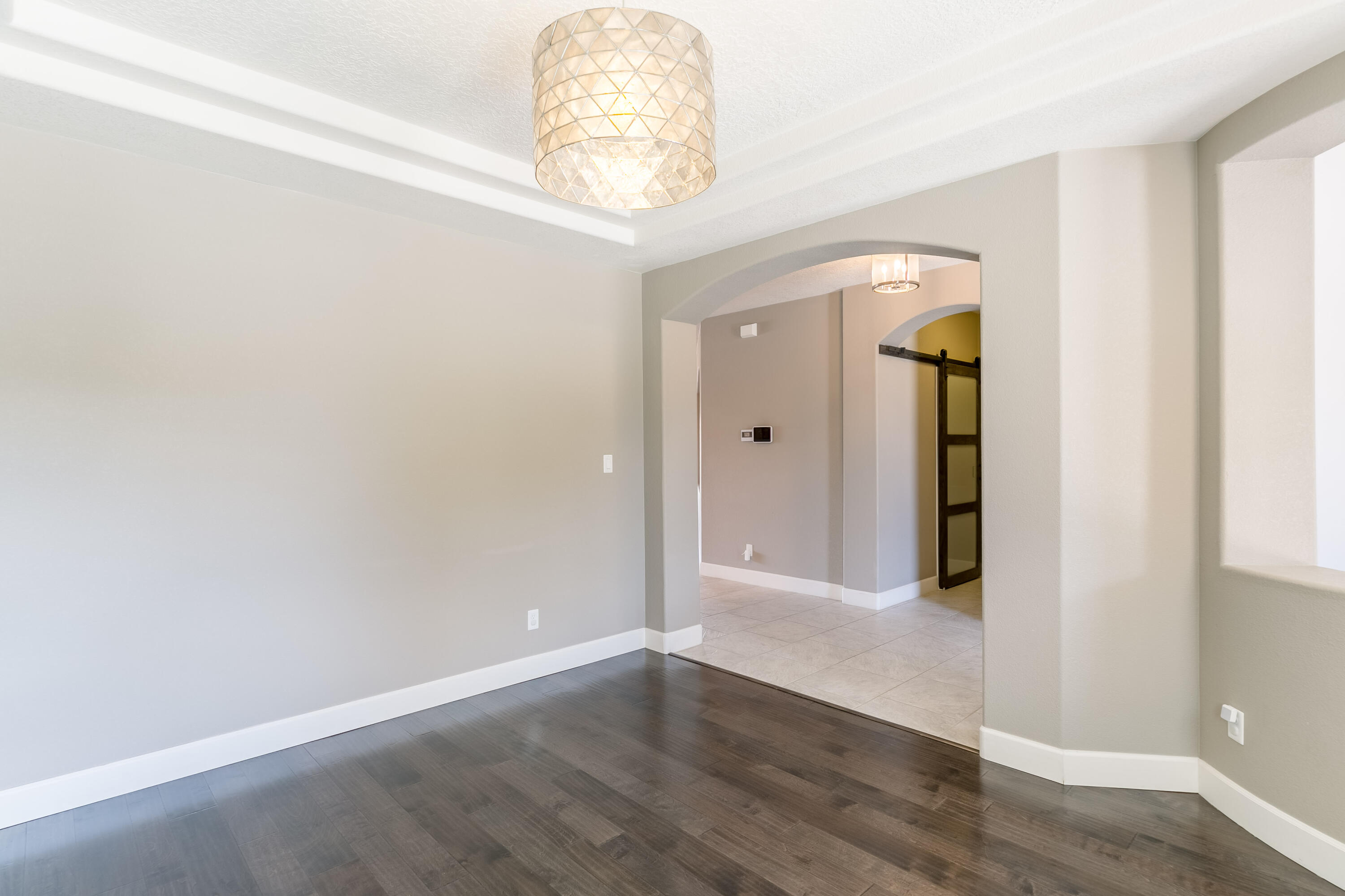 1545 Vista De Colinas Drive SE