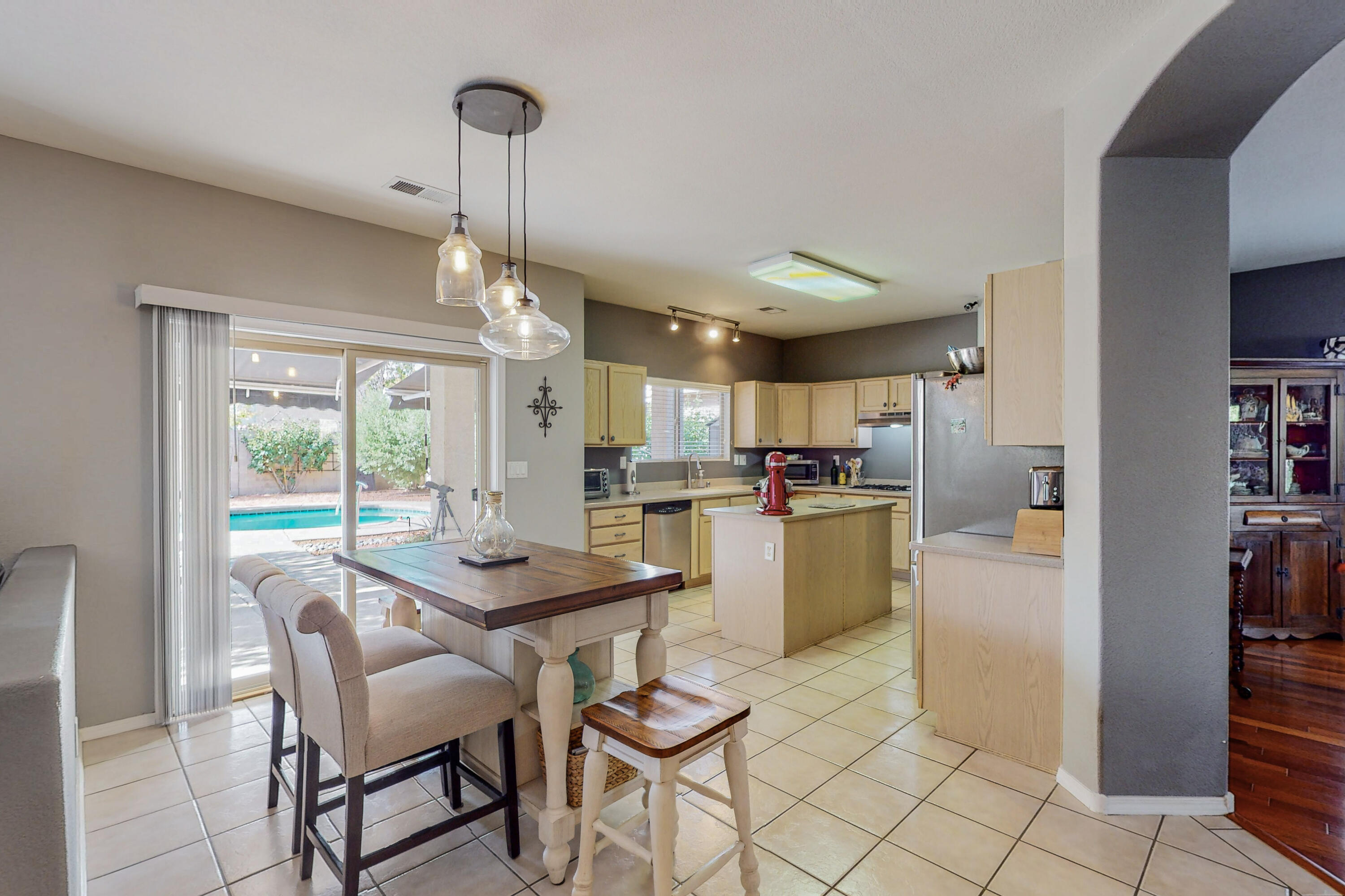5935 Los Ritos Court NW