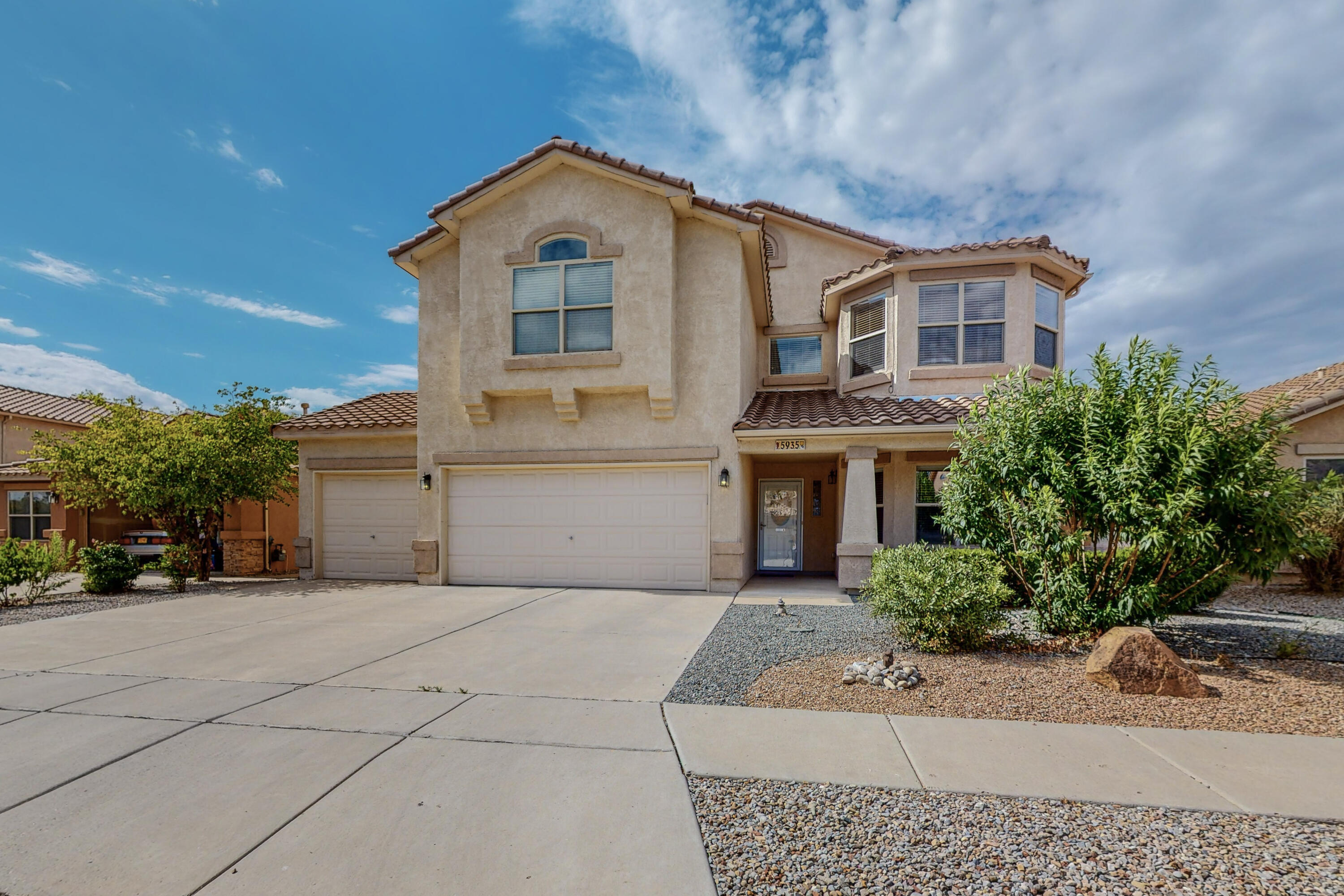 5935 Los Ritos Court NW