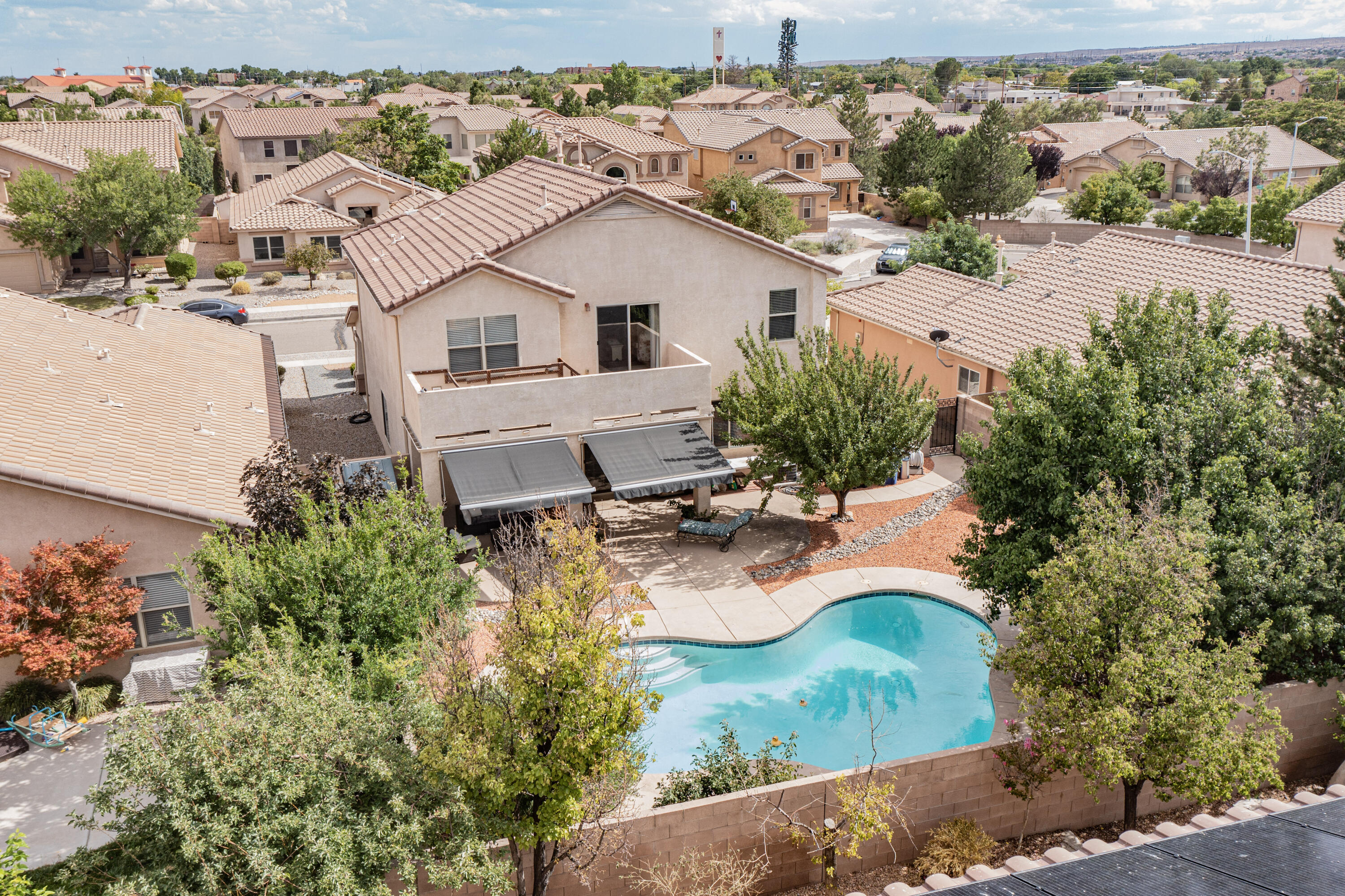 5935 Los Ritos Court NW