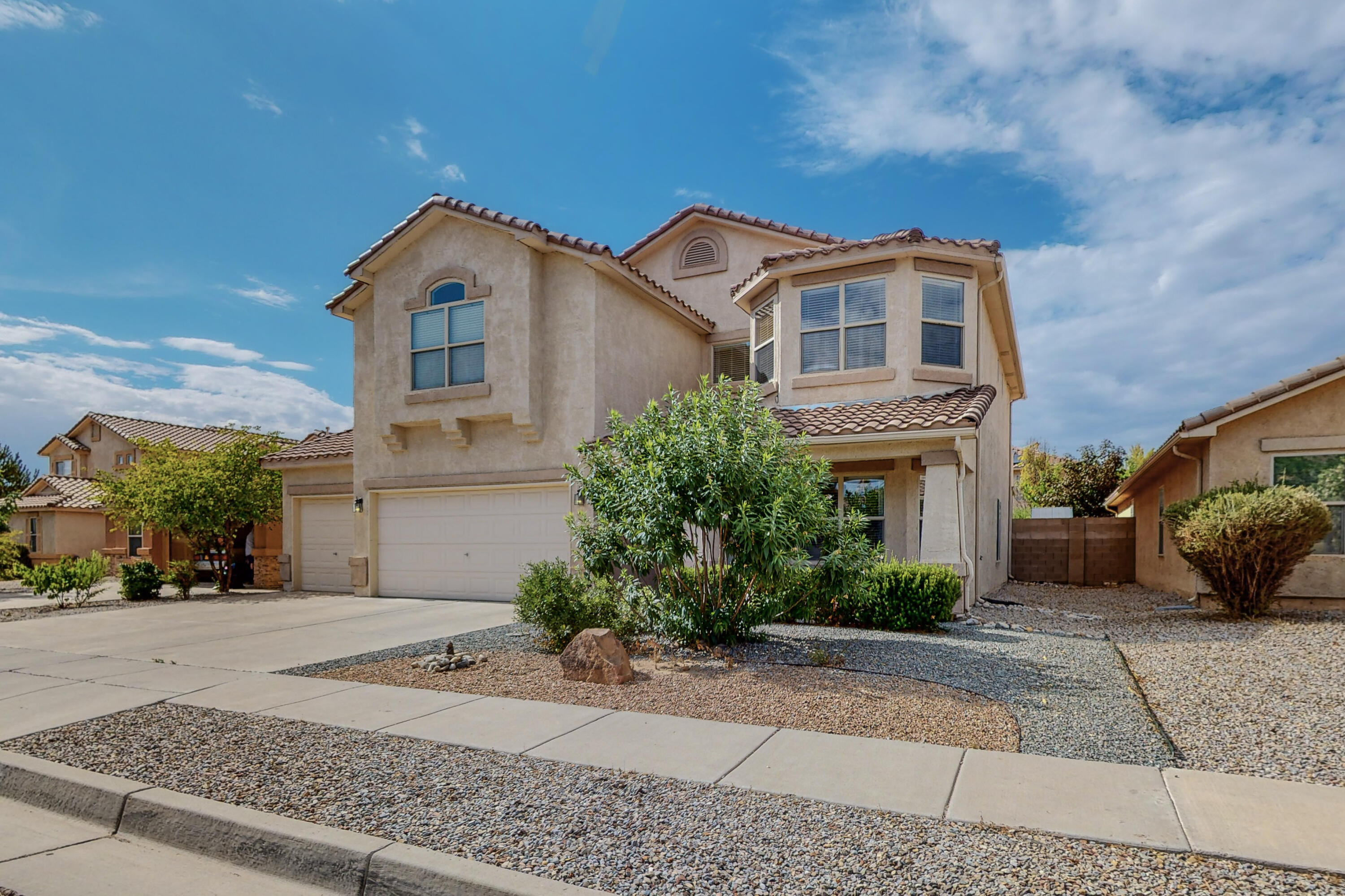 5935 Los Ritos Court NW