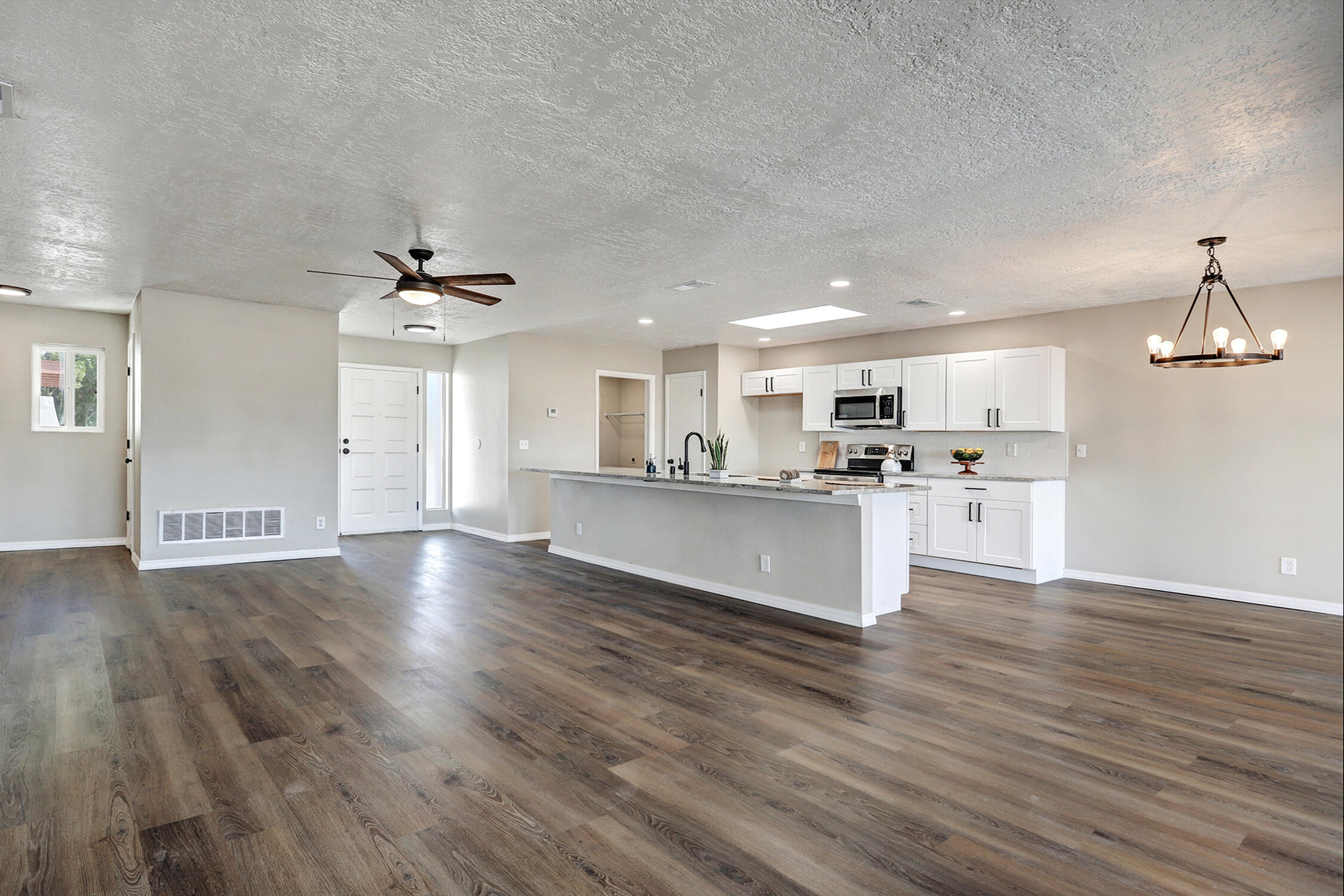 306 Horizon Vista Boulevard