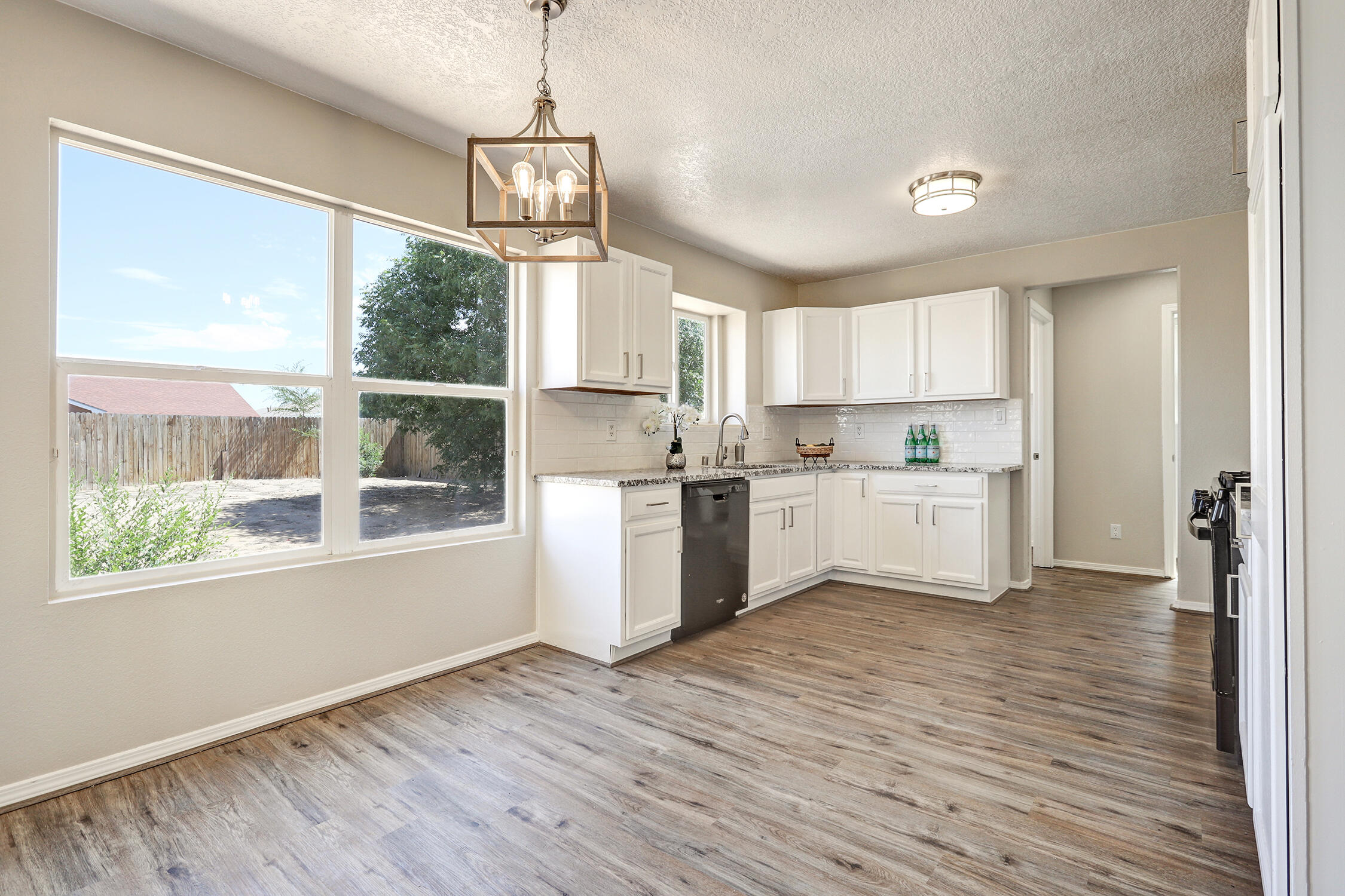 33 Violeta Place