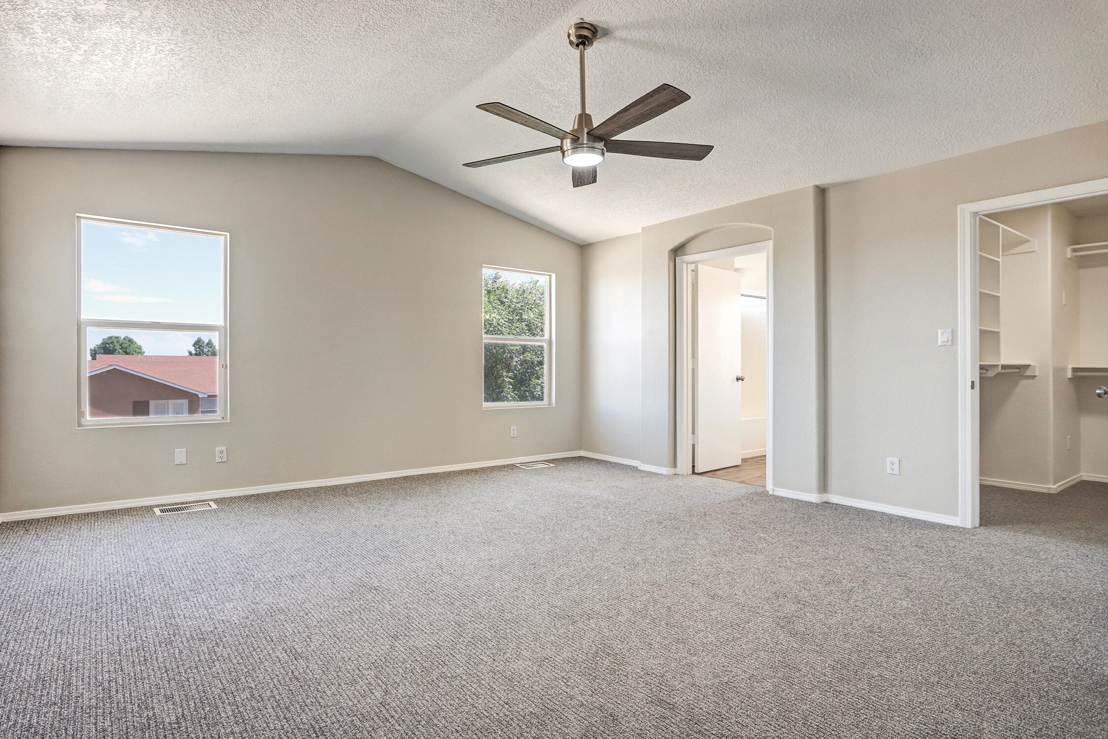 33 Violeta Place