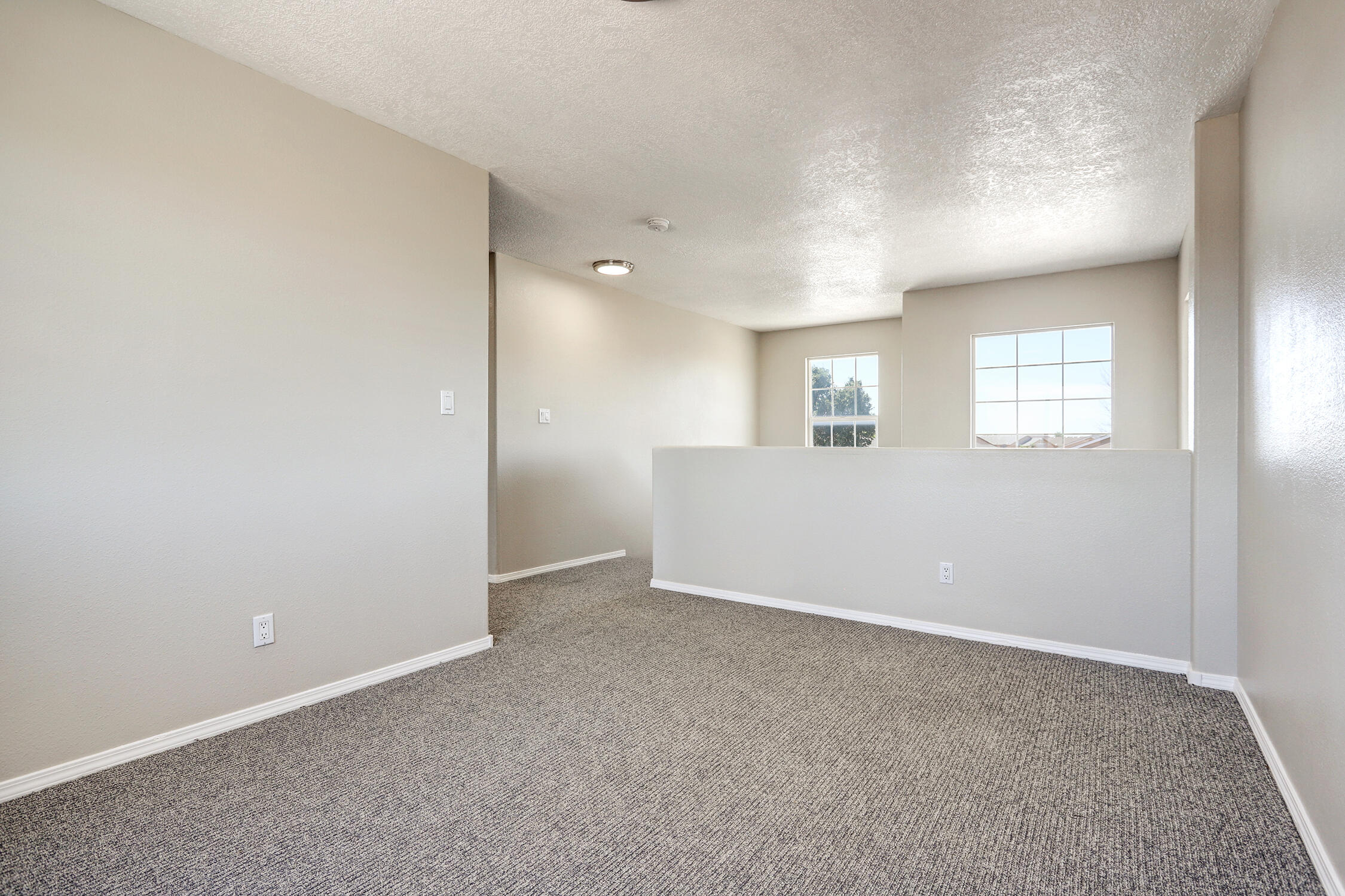 33 Violeta Place