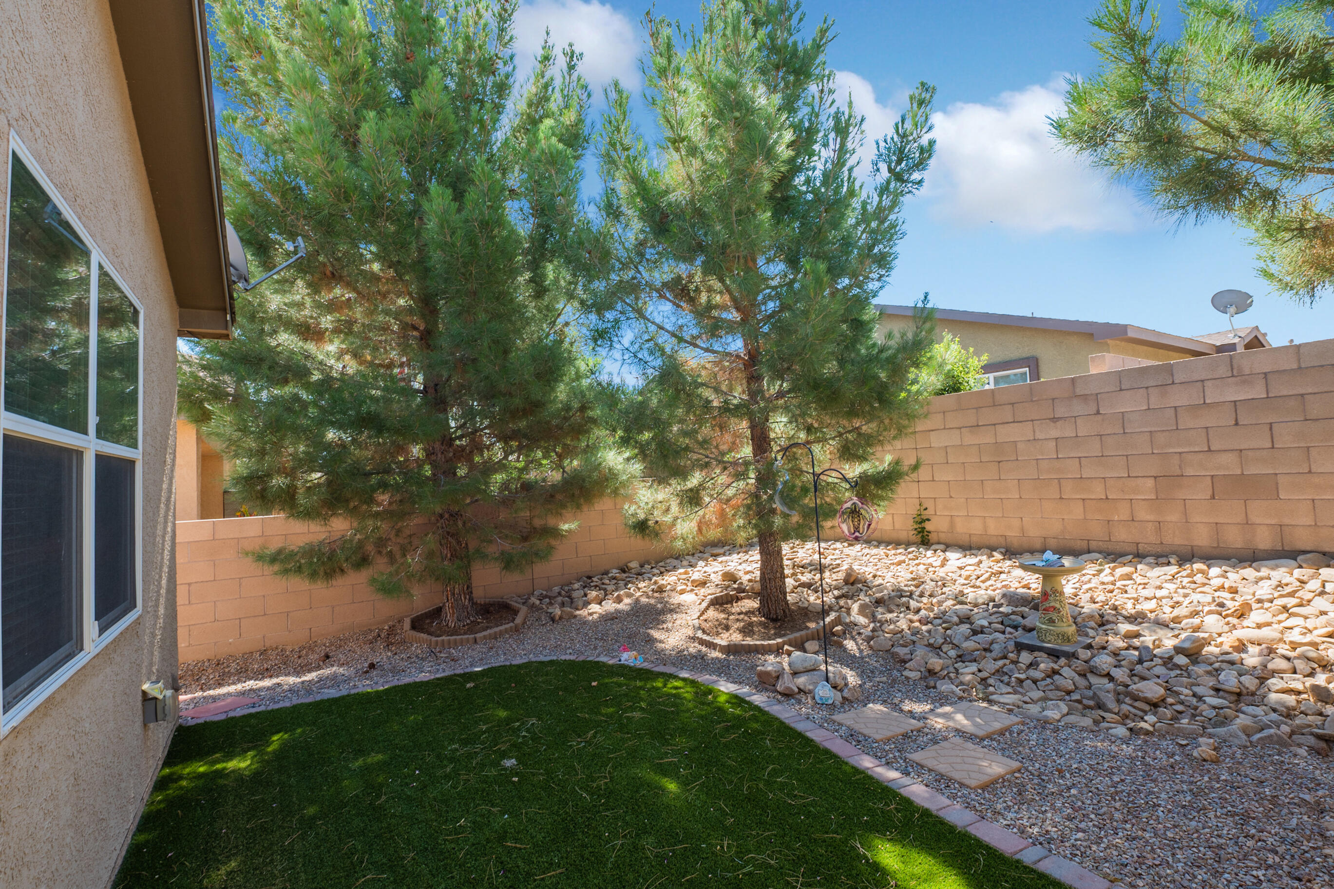281 Zuni River Circle SW