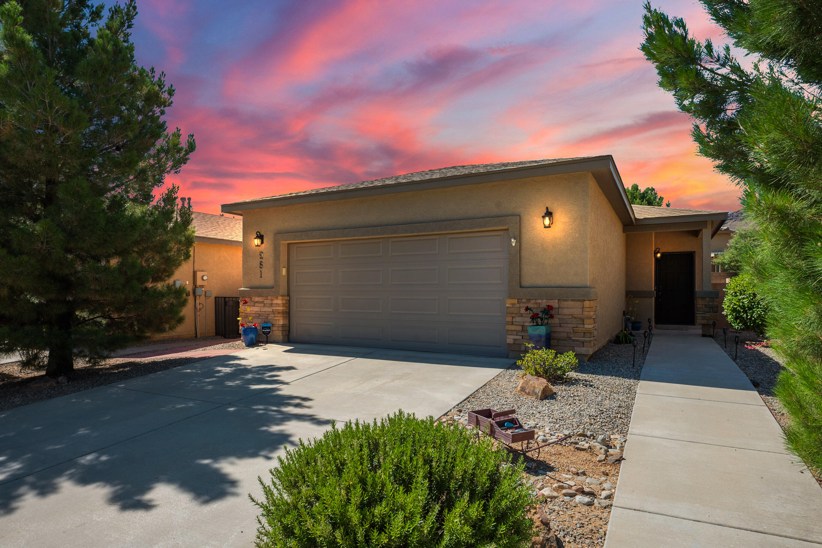 281 Zuni River Circle SW