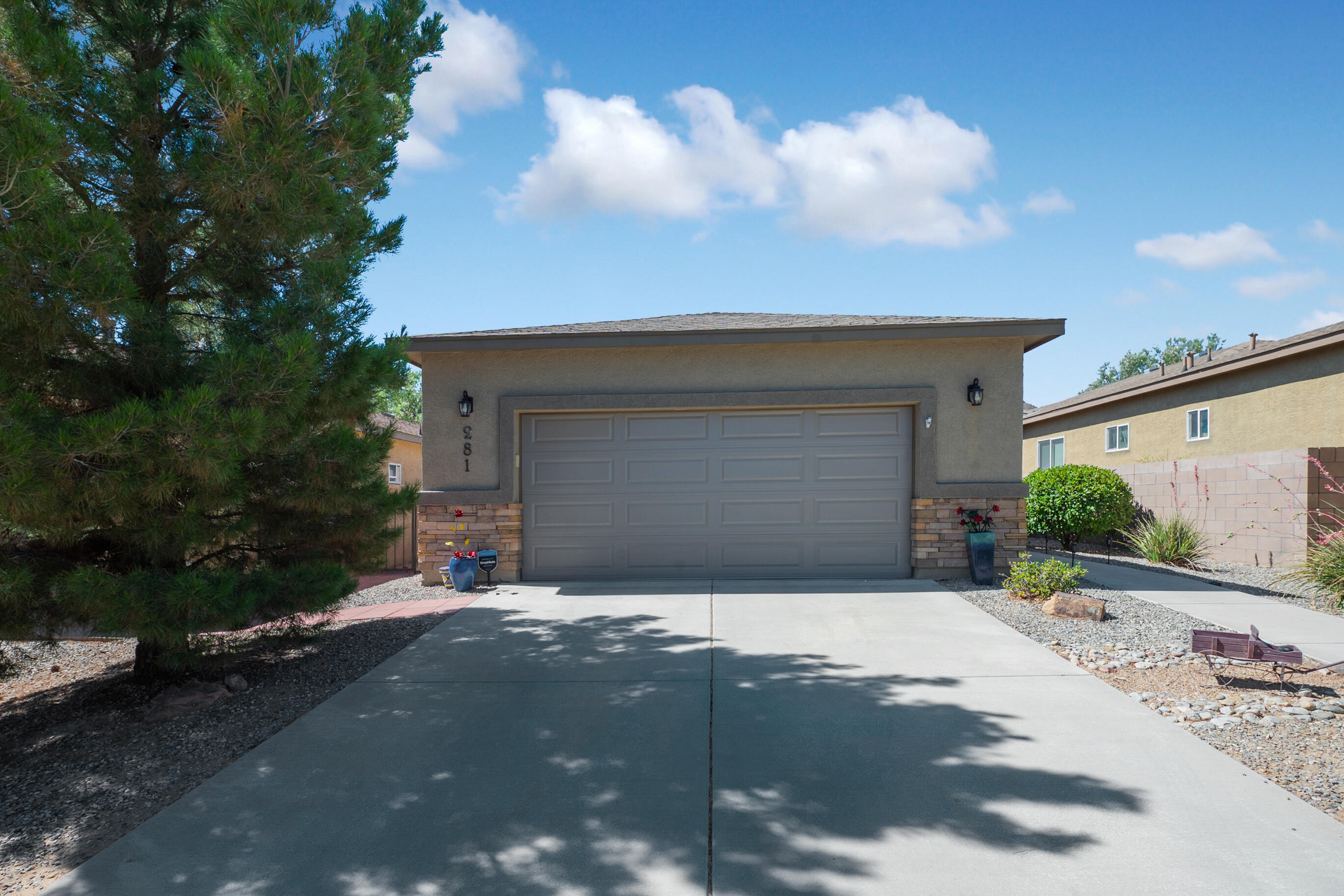 281 Zuni River Circle SW