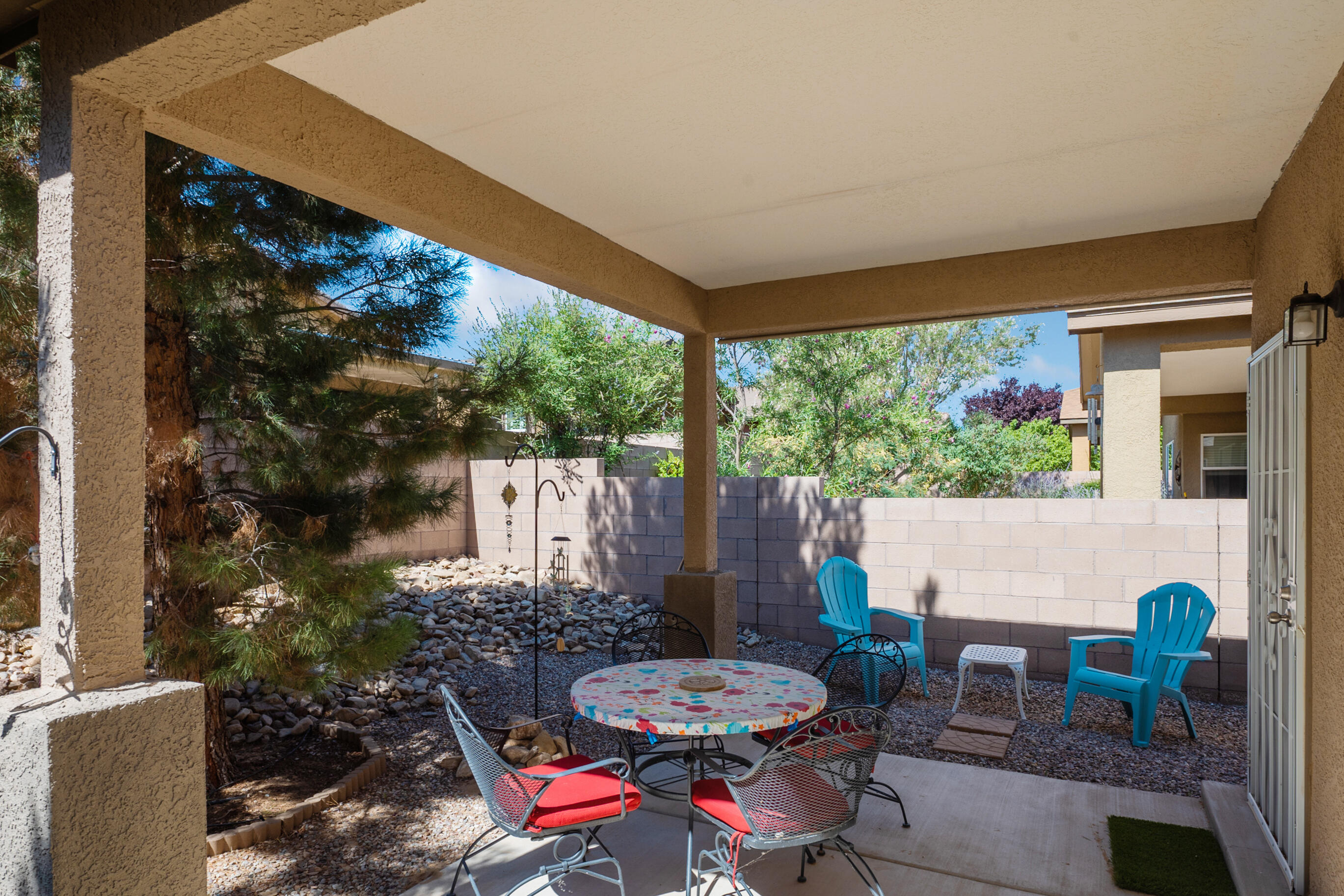 281 Zuni River Circle SW
