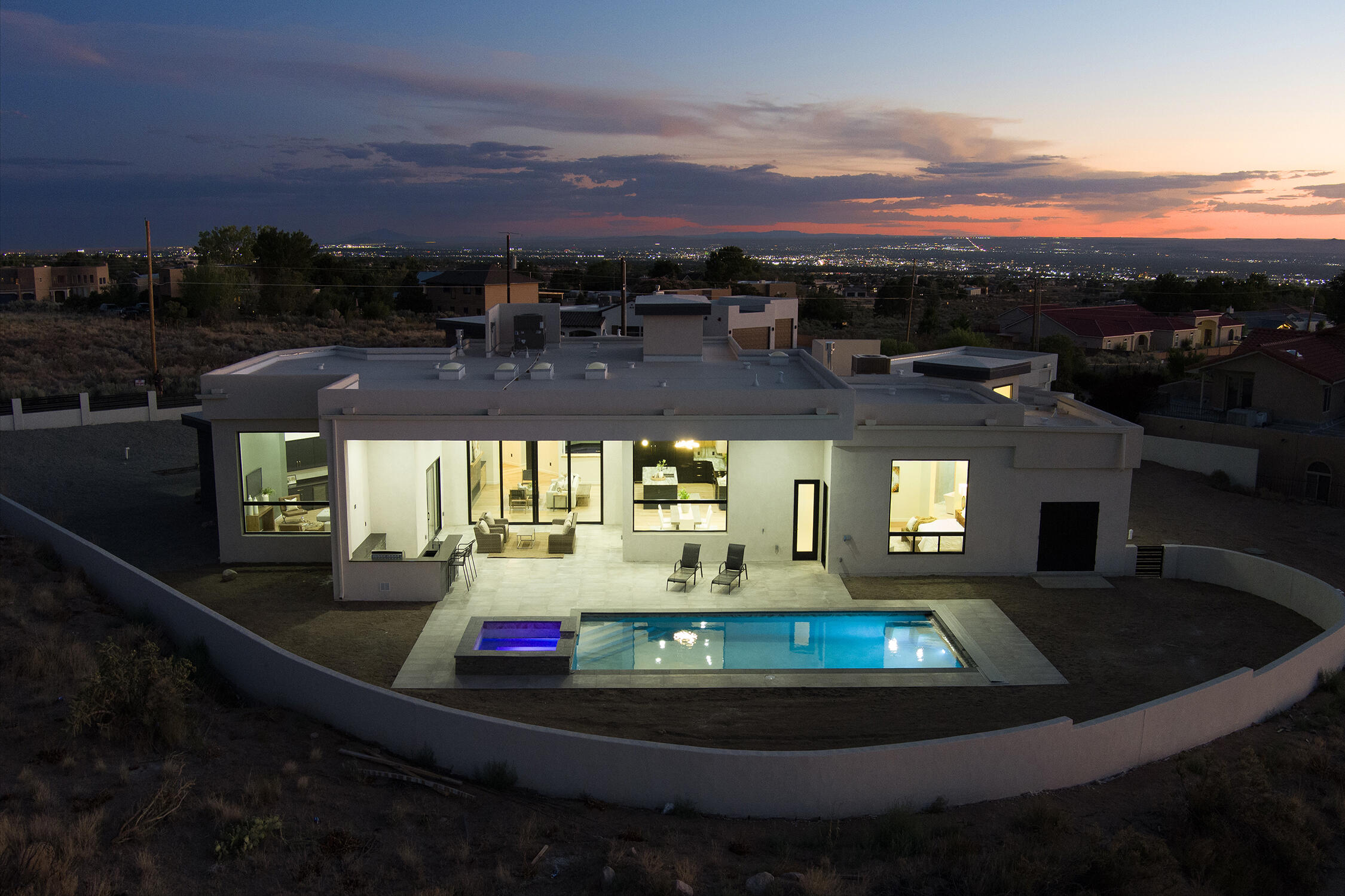 11601 Elena Drive NE